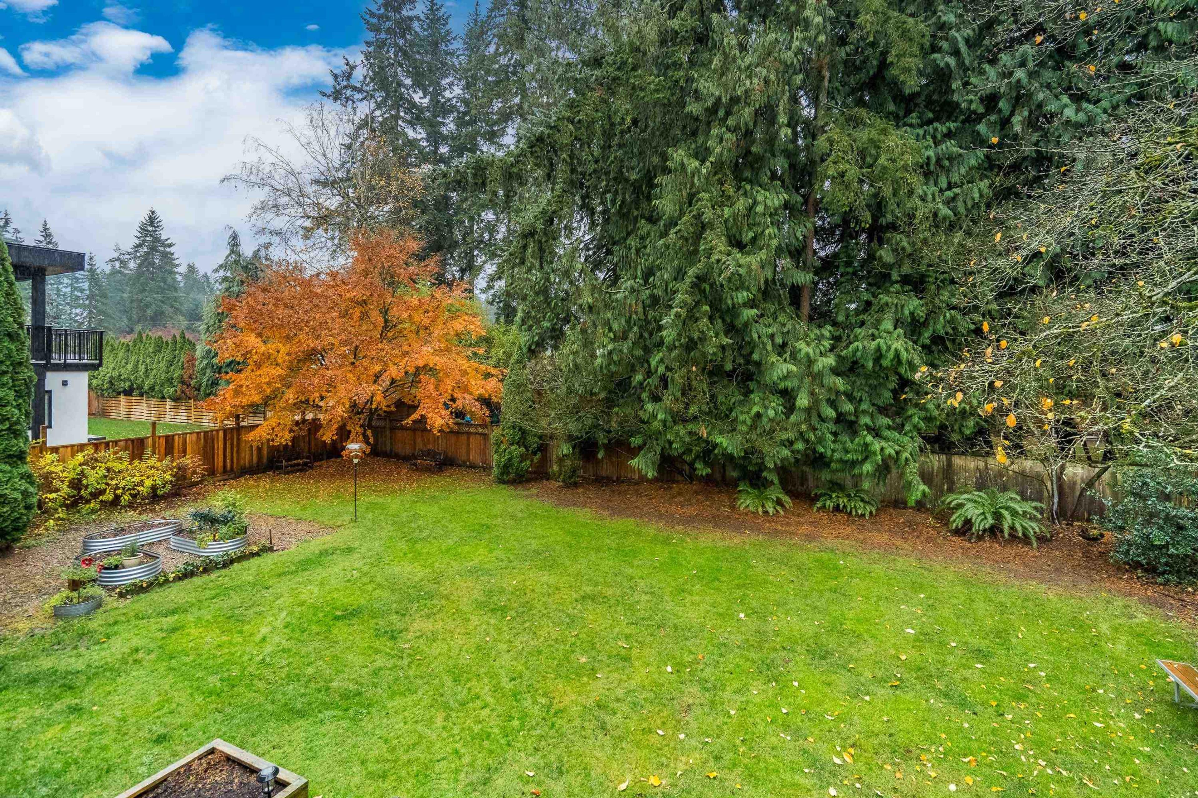 20738 38A AVENUE - 37