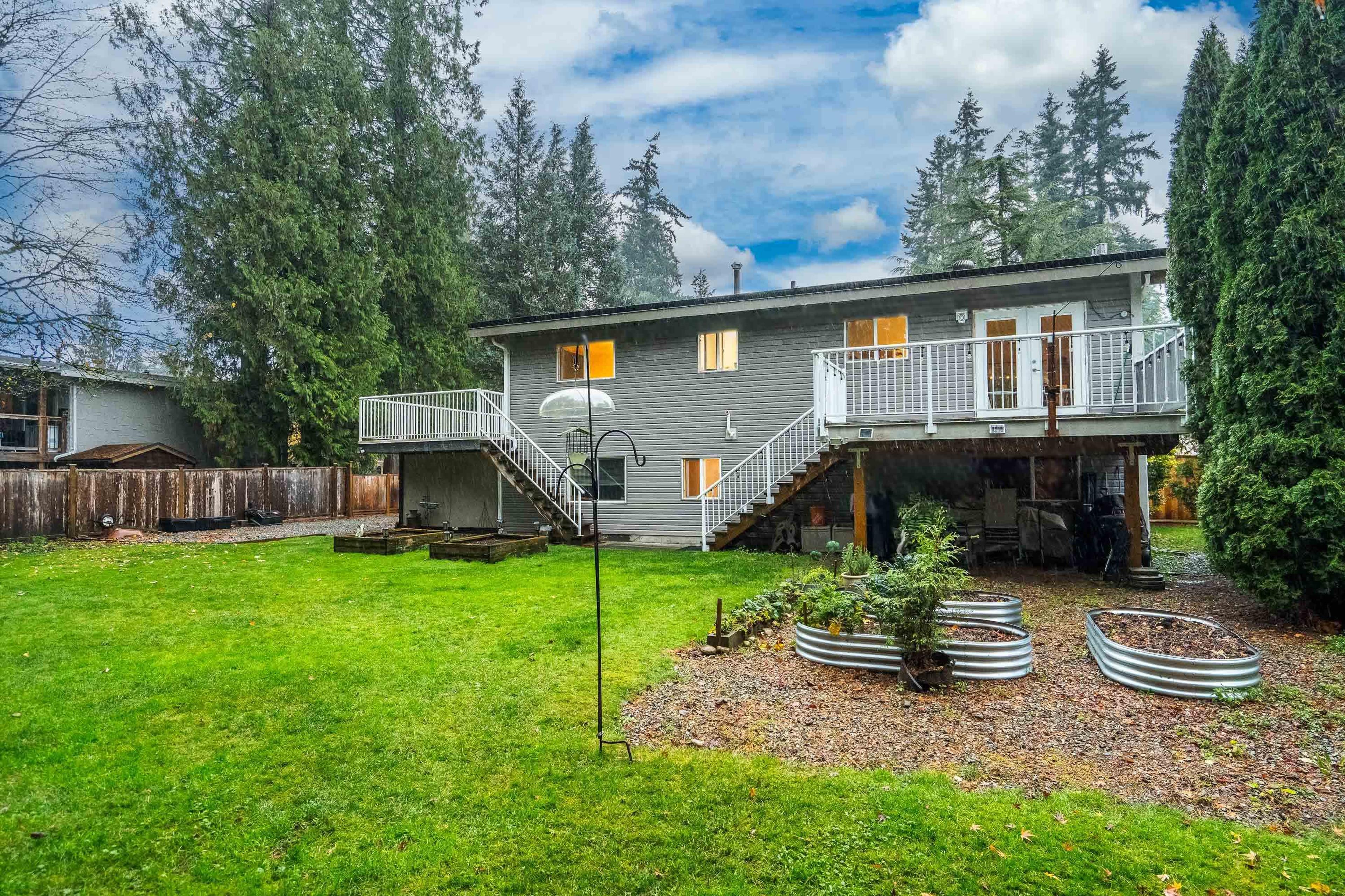 20738 38A AVENUE - 35