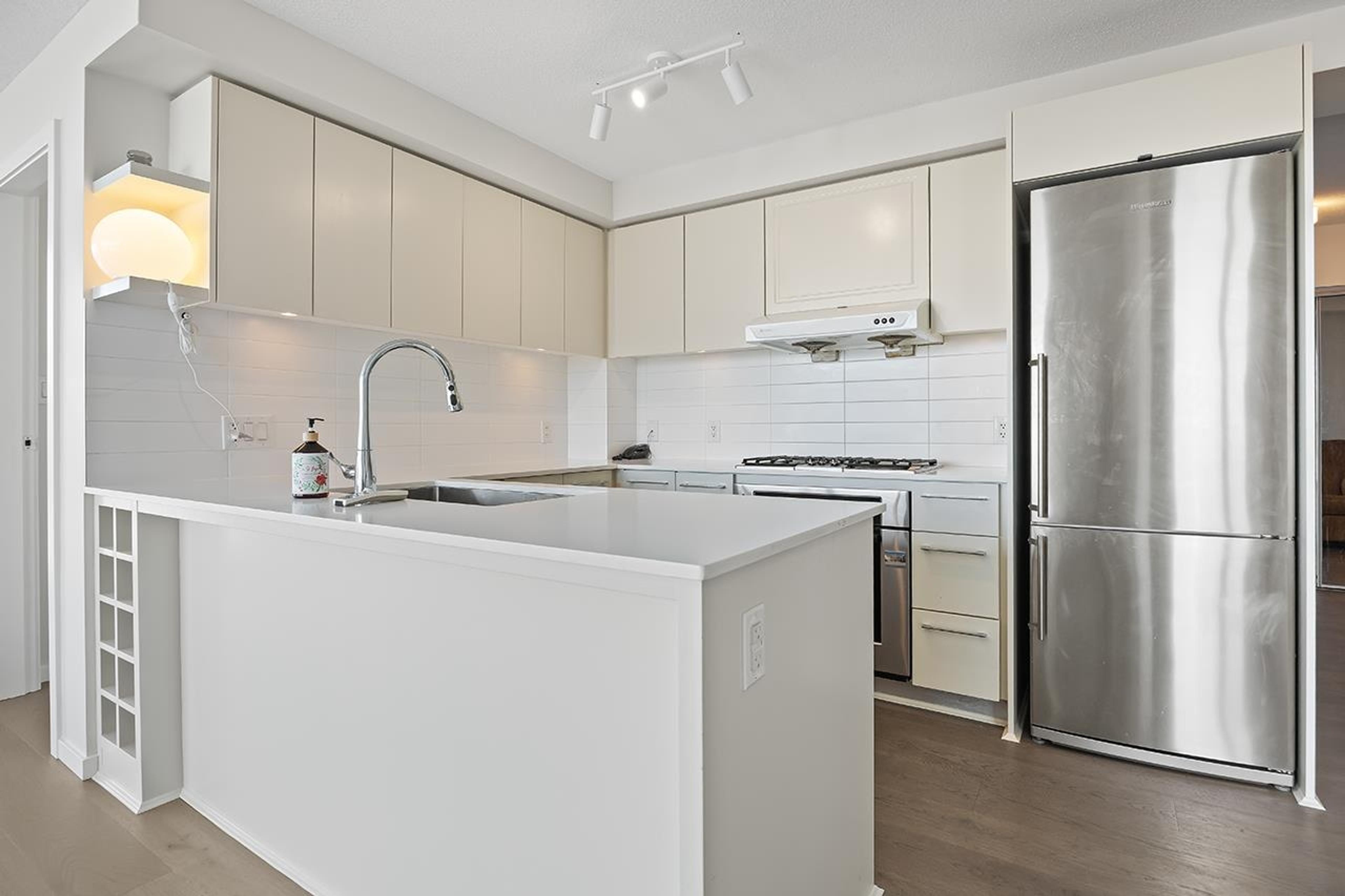 #1312 7988 ACKROYD ROAD - 6