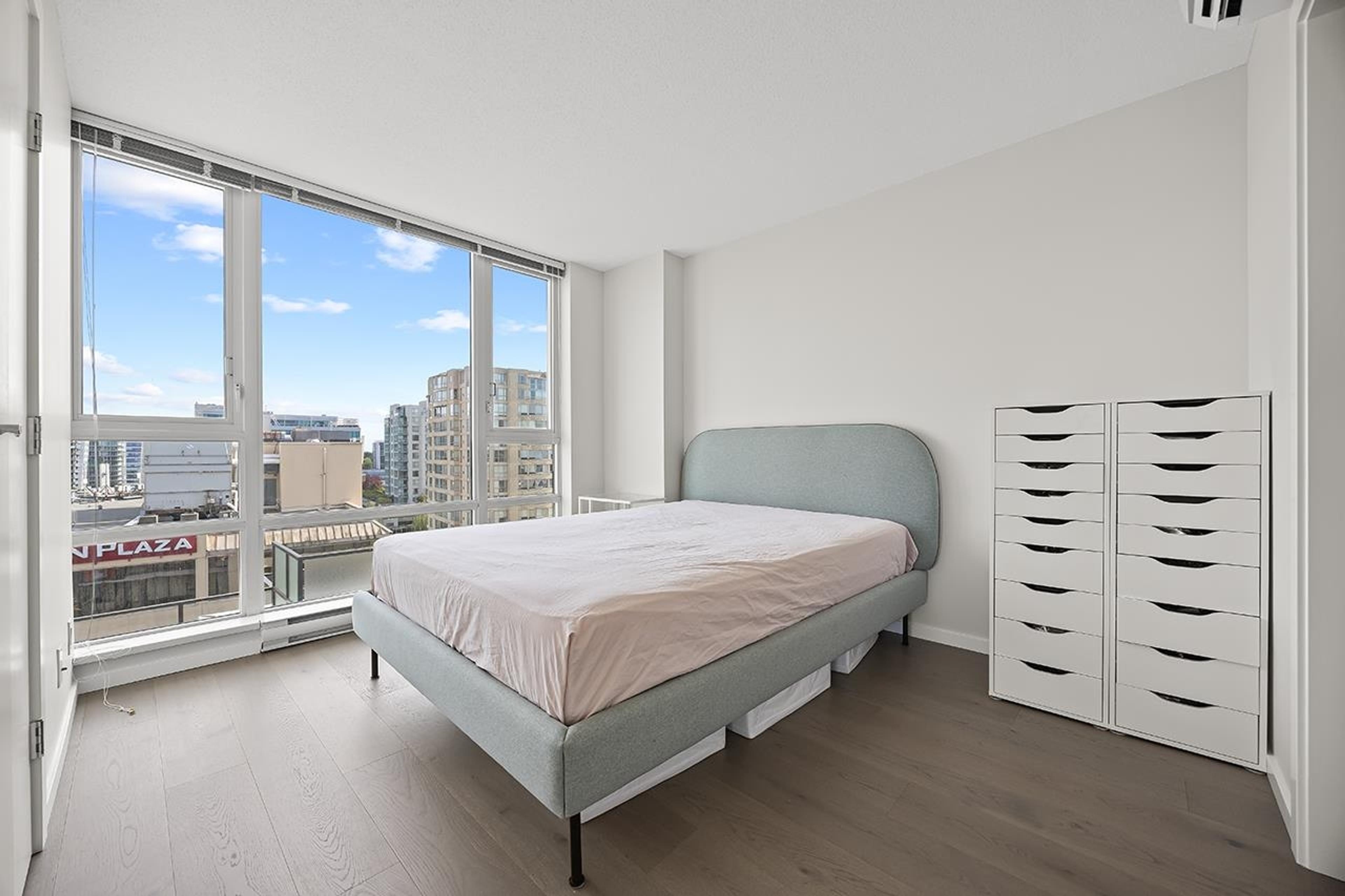 #1312 7988 ACKROYD ROAD - 14