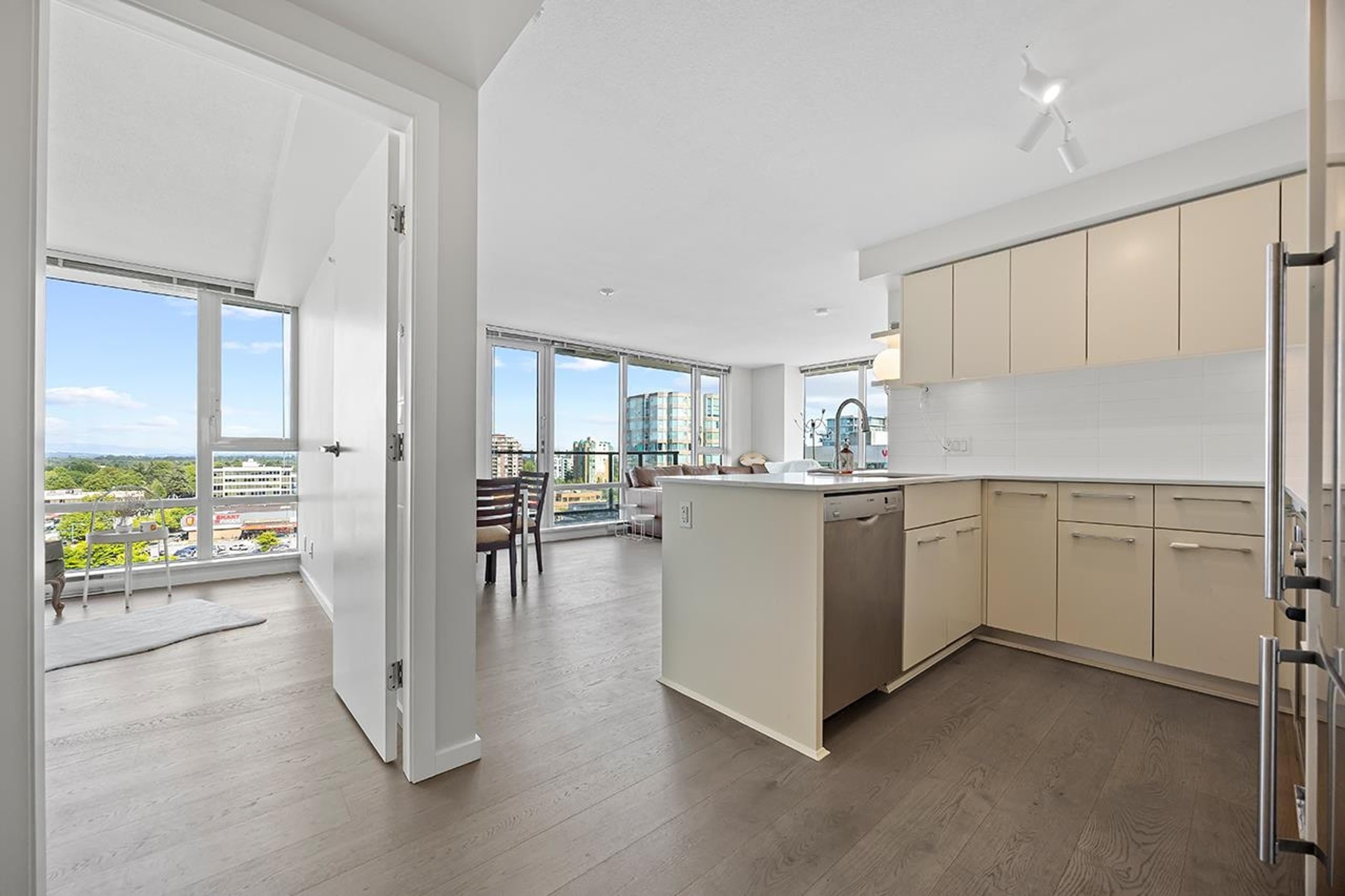 #1312 7988 ACKROYD ROAD - 4