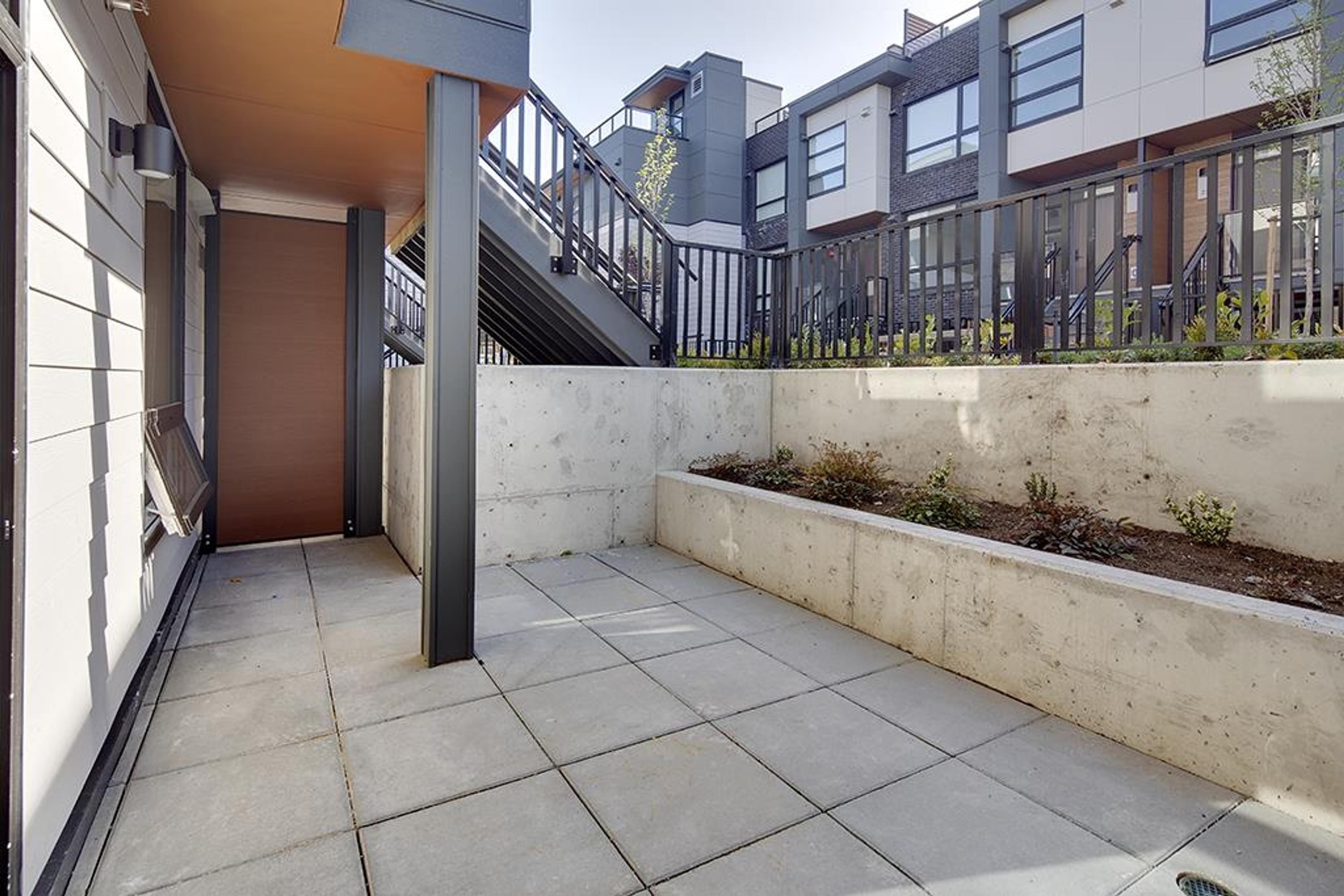 #208 6085 IRMIN STREET - 23