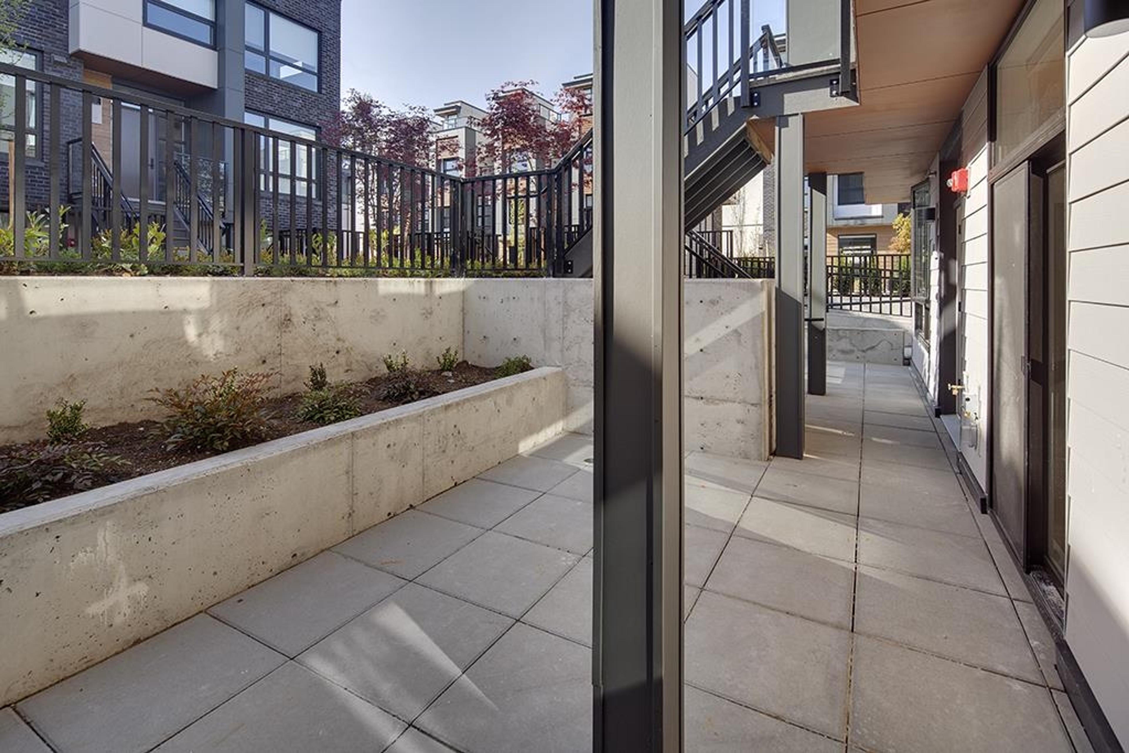 #208 6085 IRMIN STREET - 24