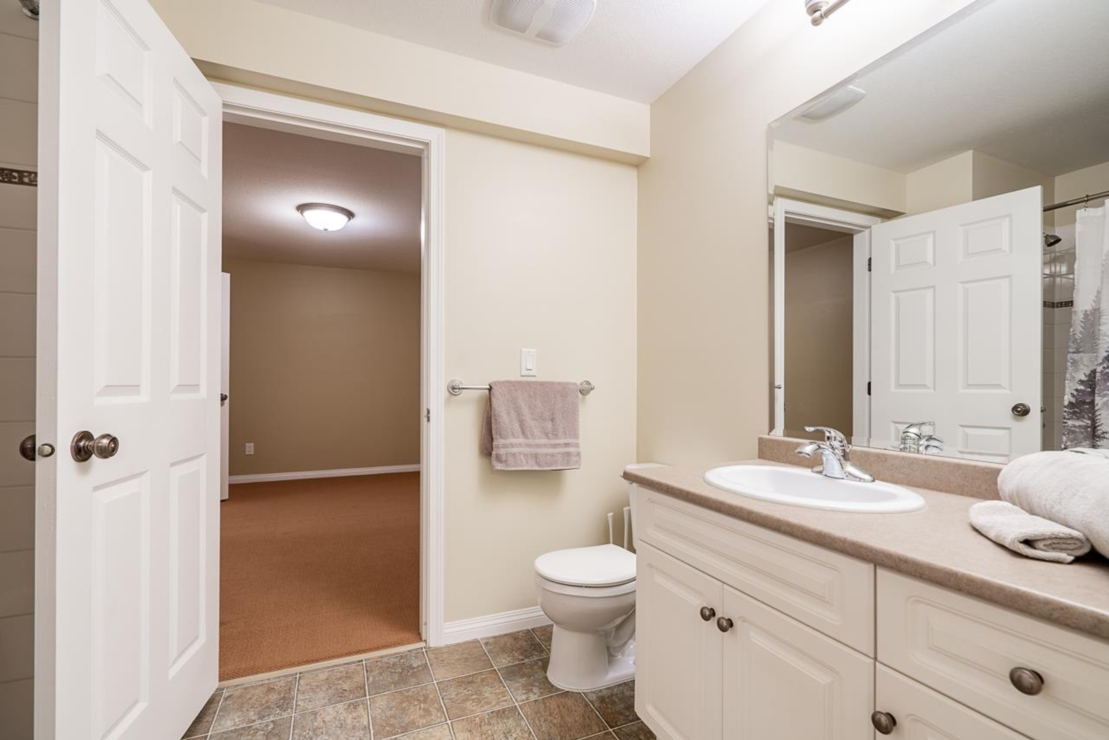 36086 SHADBOLT AVENUE - 32