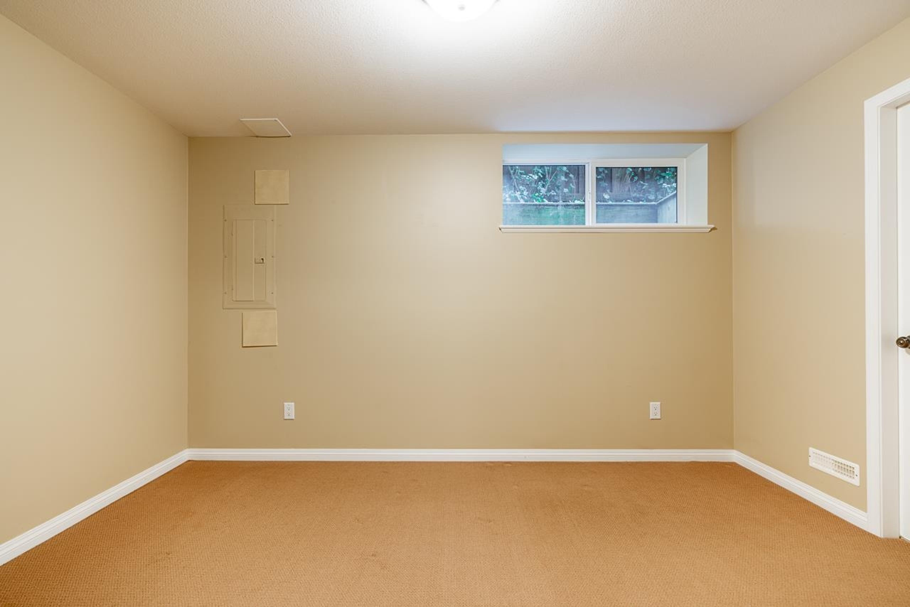 36086 SHADBOLT AVENUE - 30