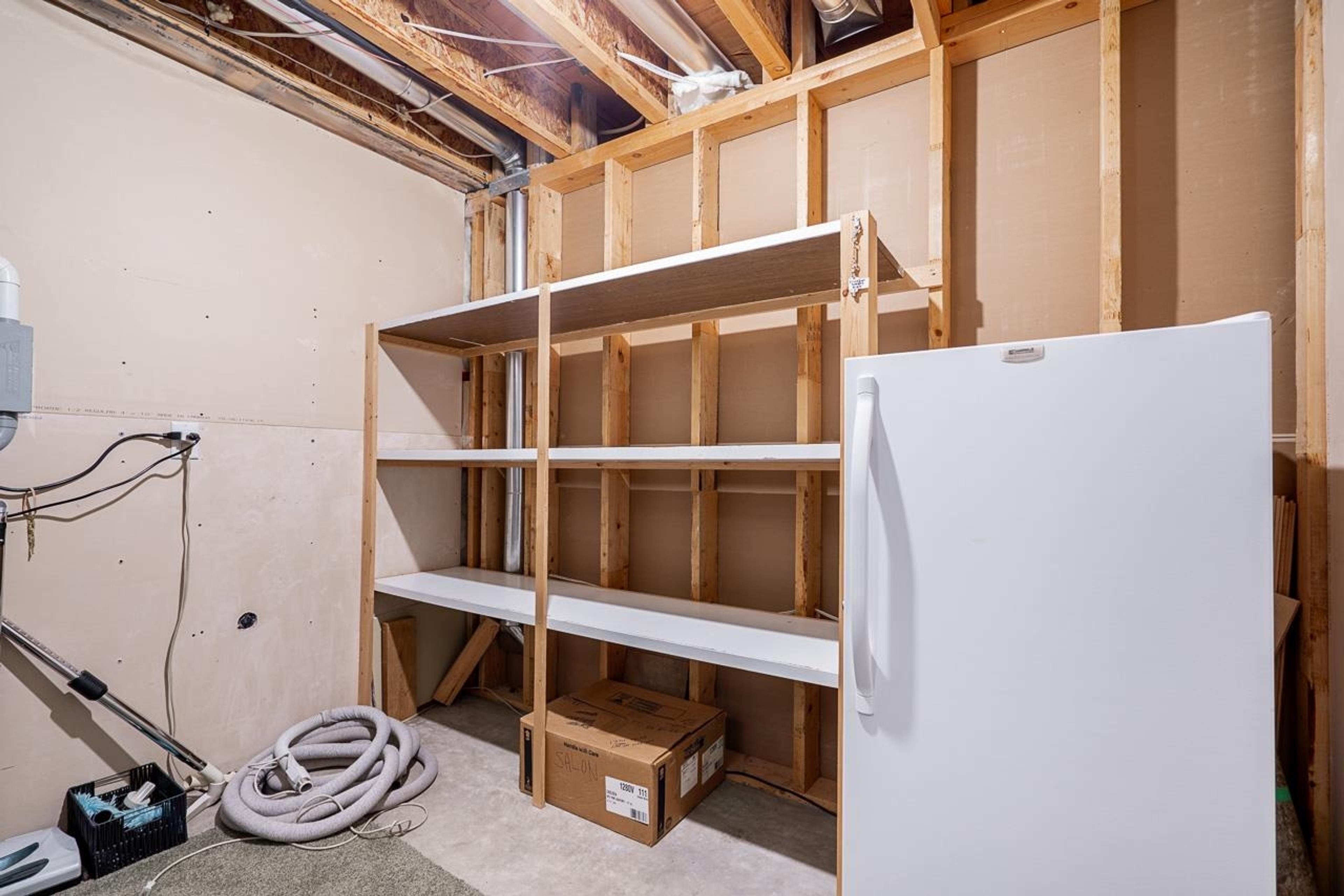 36086 SHADBOLT AVENUE - 33