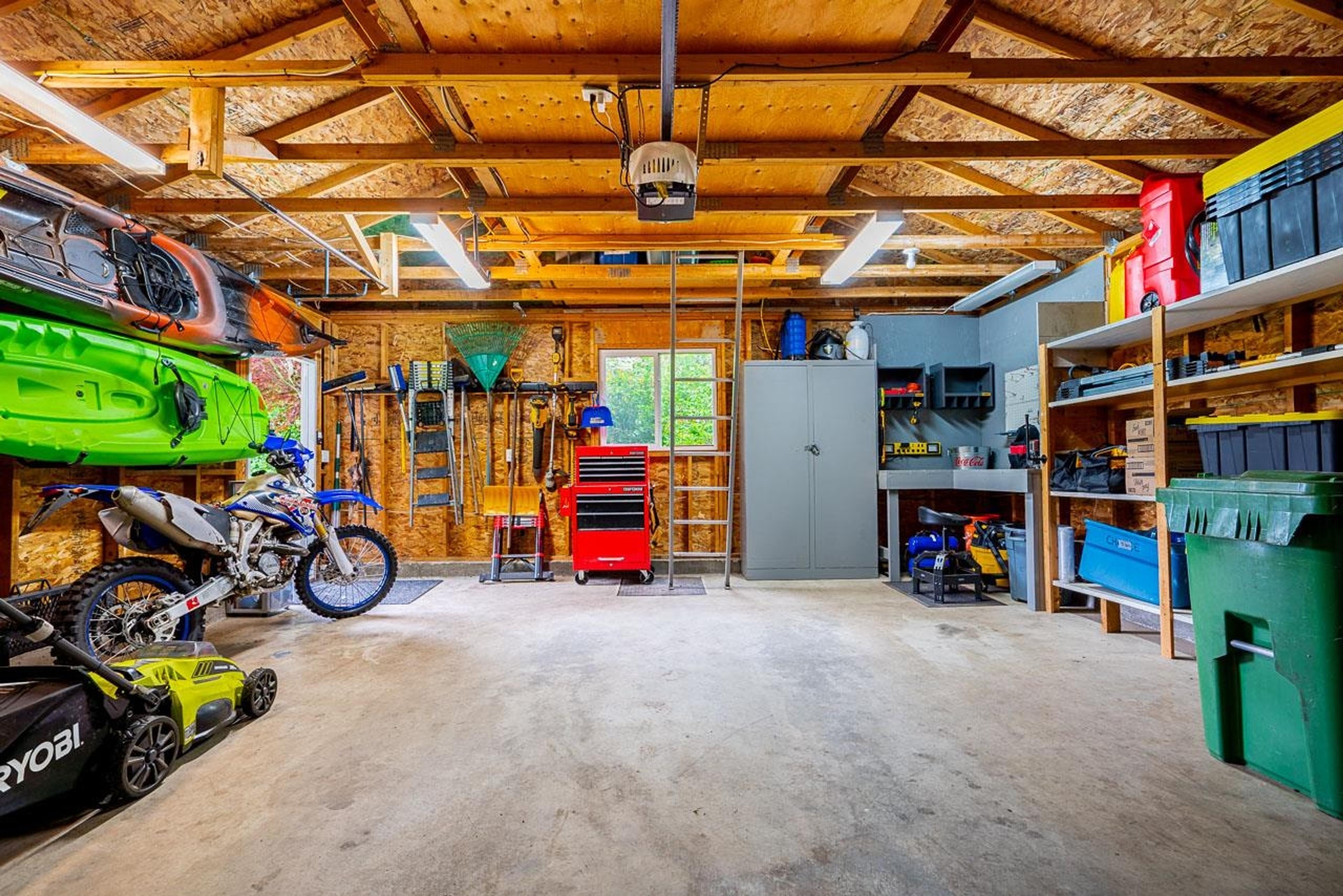 36086 SHADBOLT AVENUE - 39