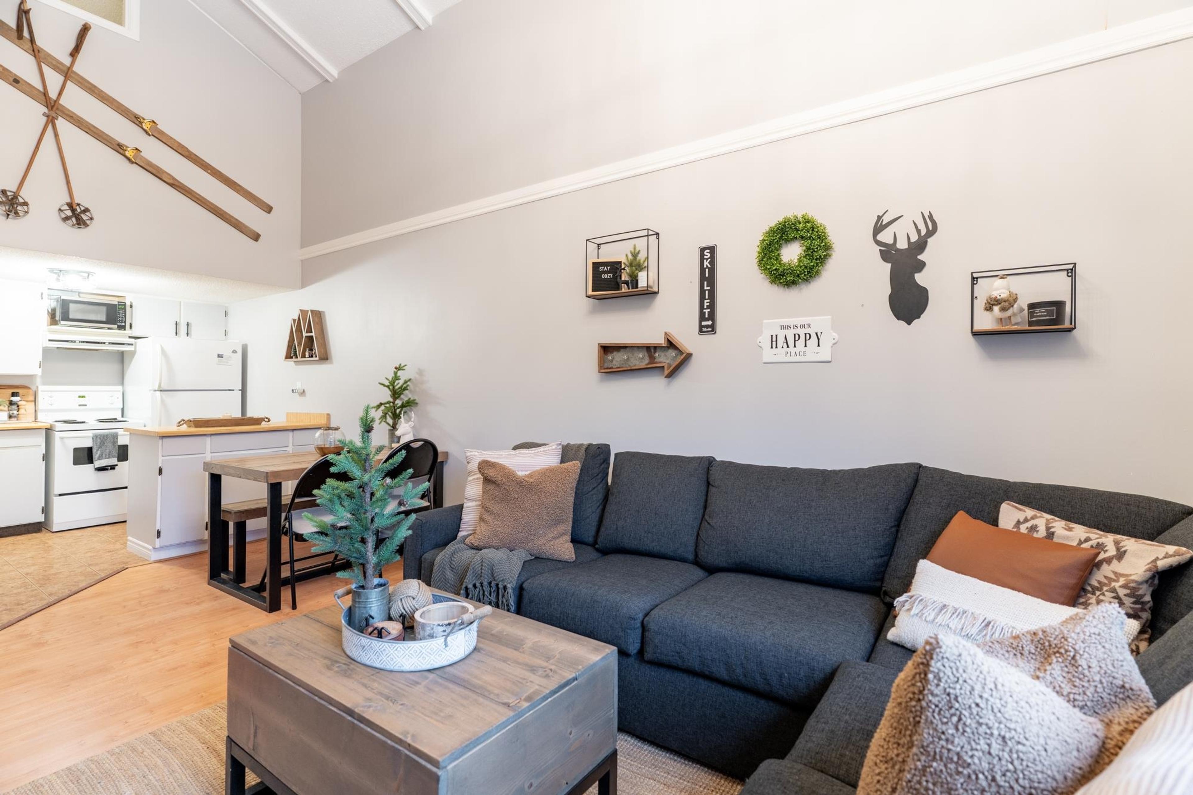 #203B 21000 ENZIAN WAY - 13