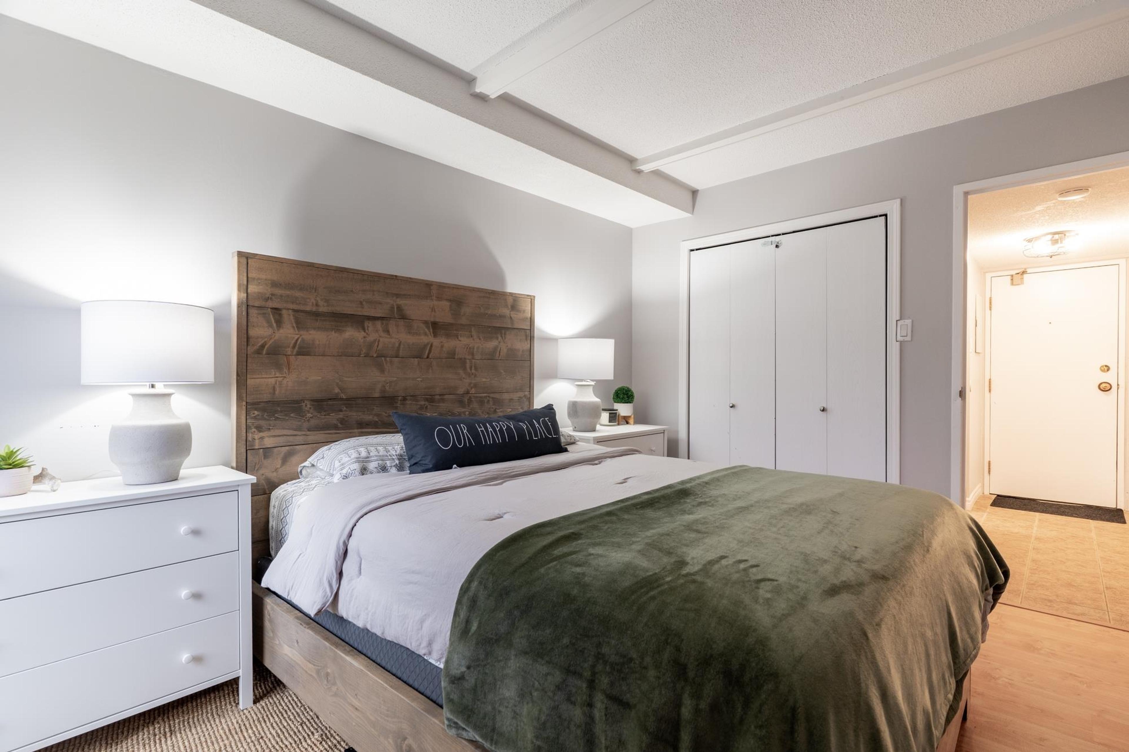 #203B 21000 ENZIAN WAY - 17