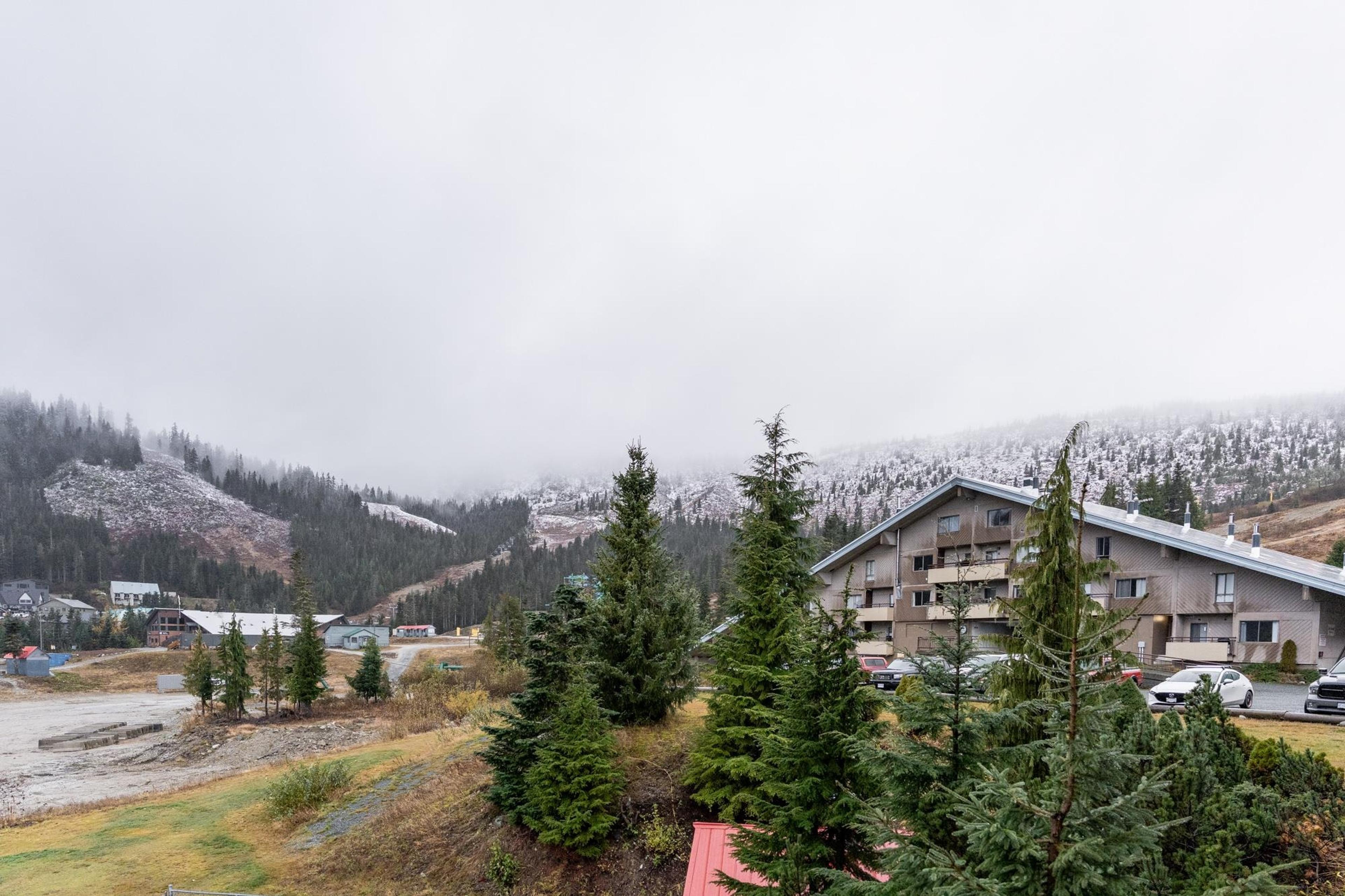 #203B 21000 ENZIAN WAY - 30