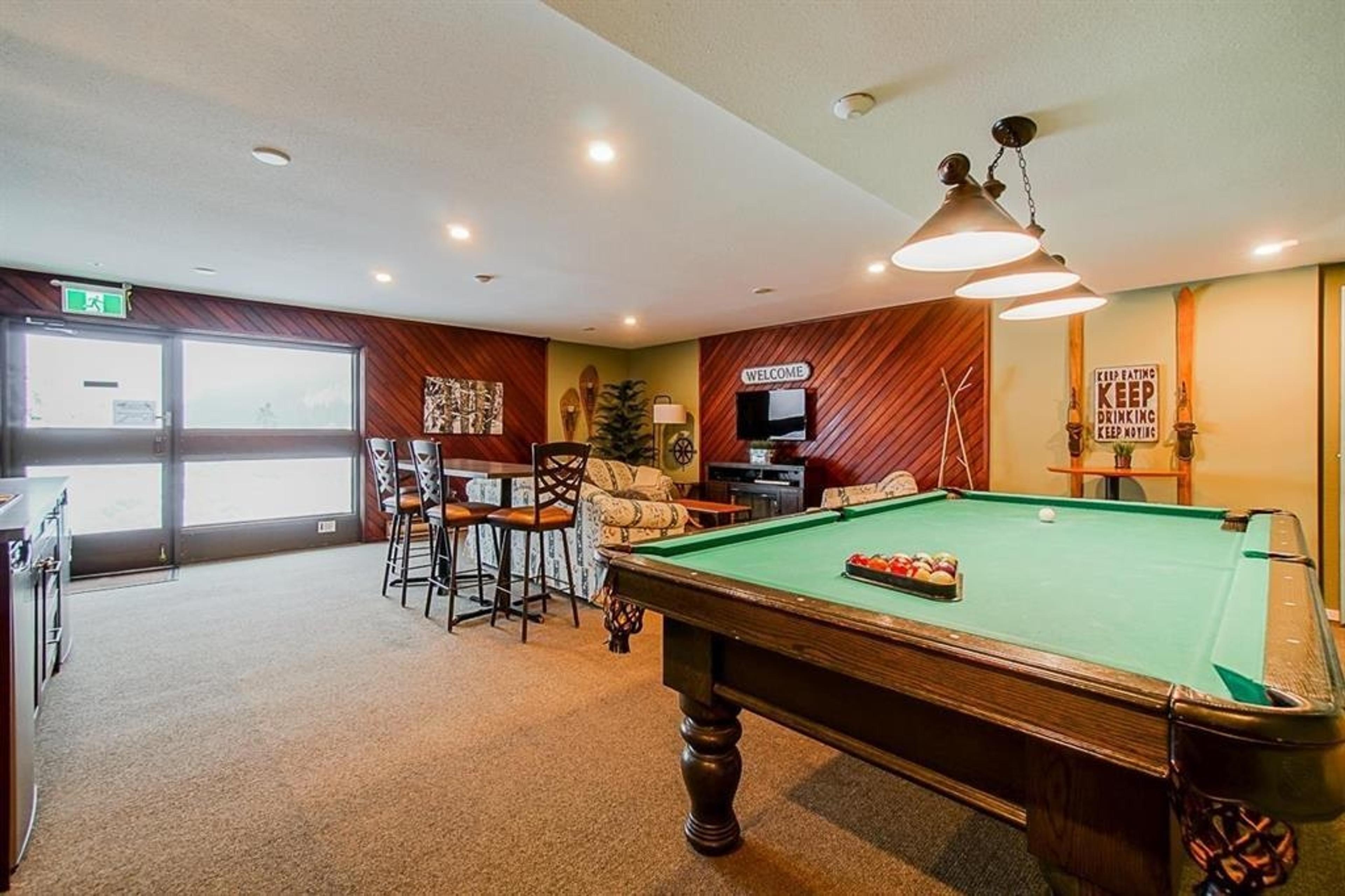 #203B 21000 ENZIAN WAY - 38