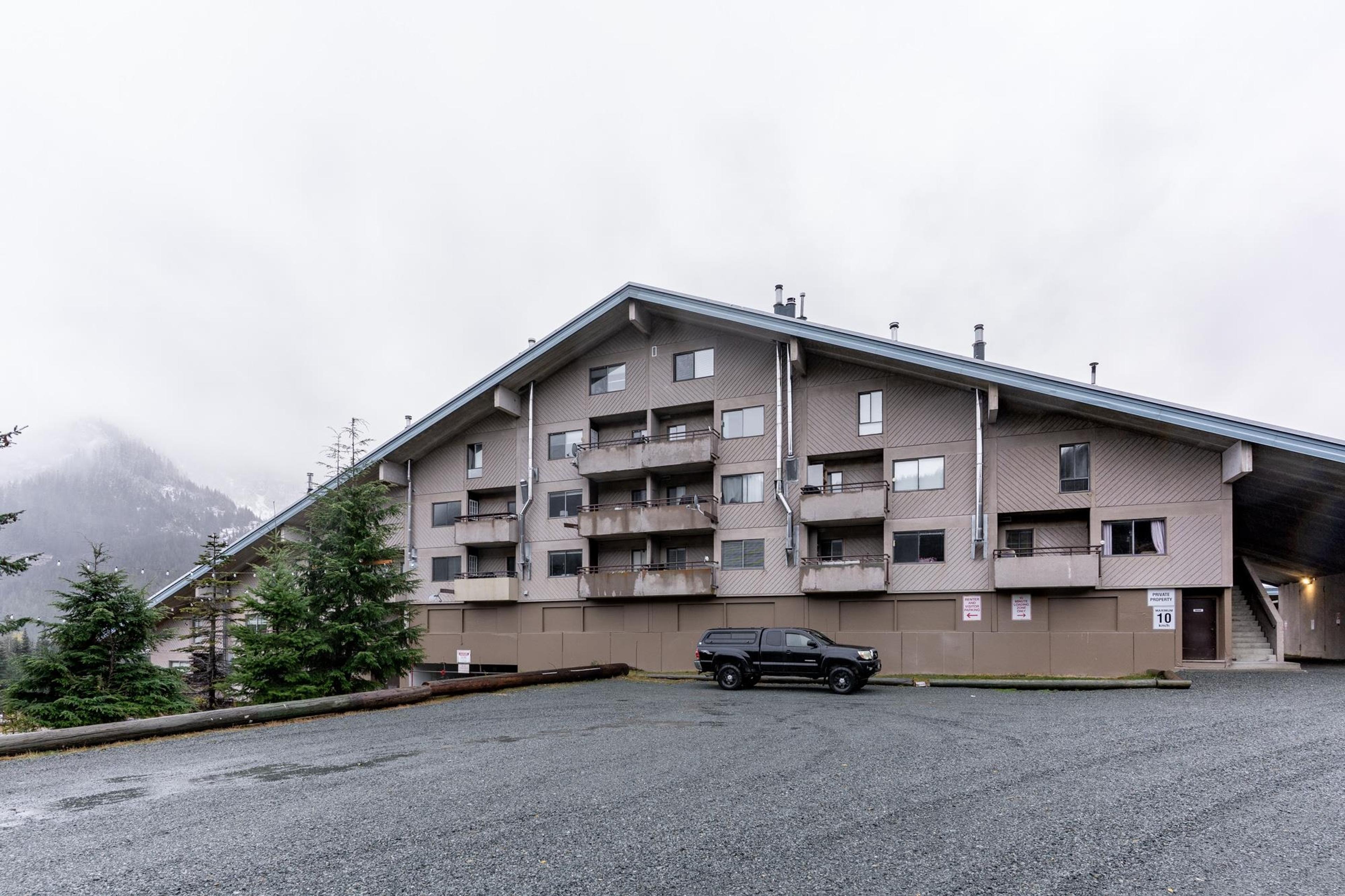 #203B 21000 ENZIAN WAY - 40