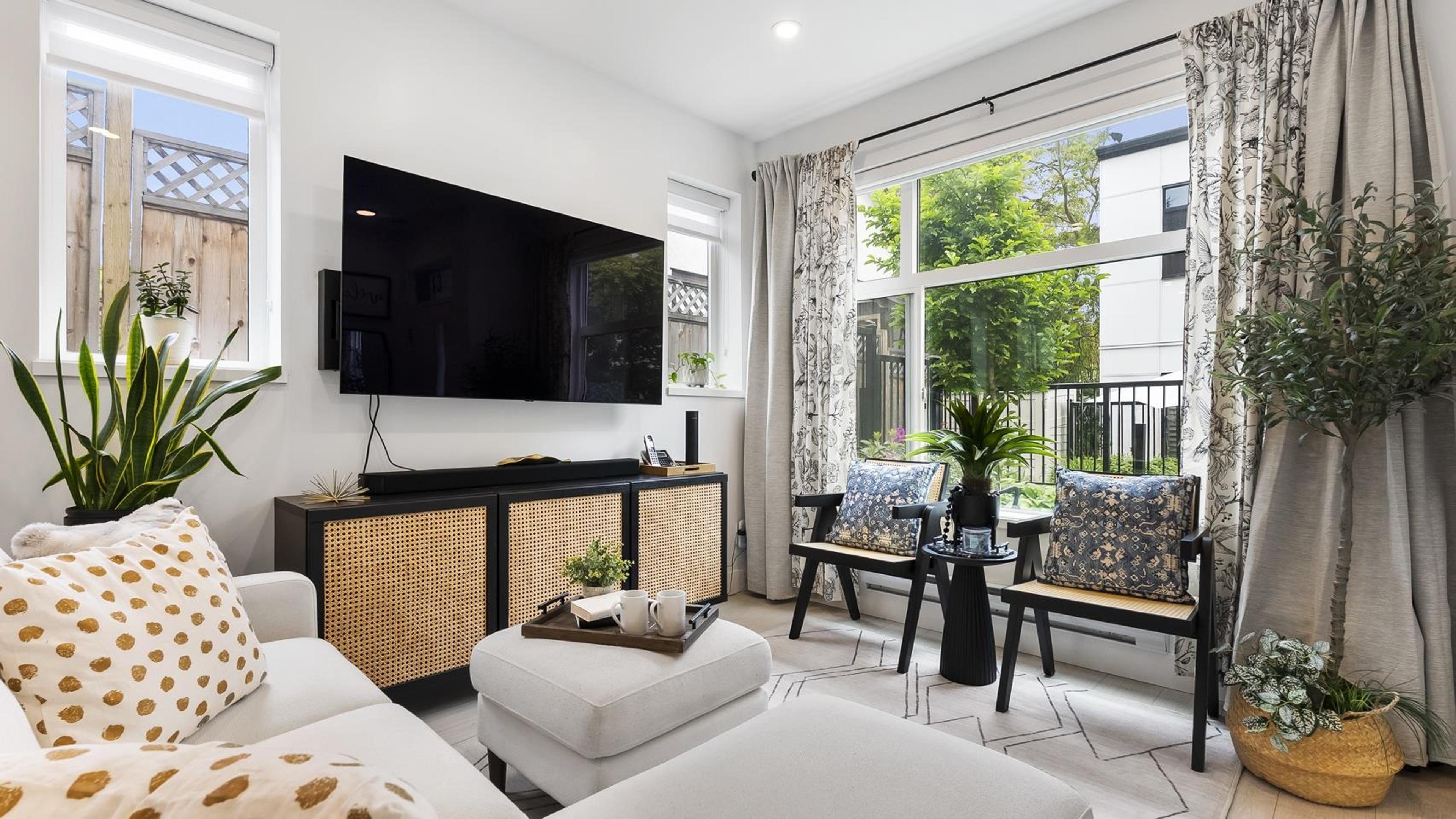 #13 1211 EIGHTH AVENUE - Image 2