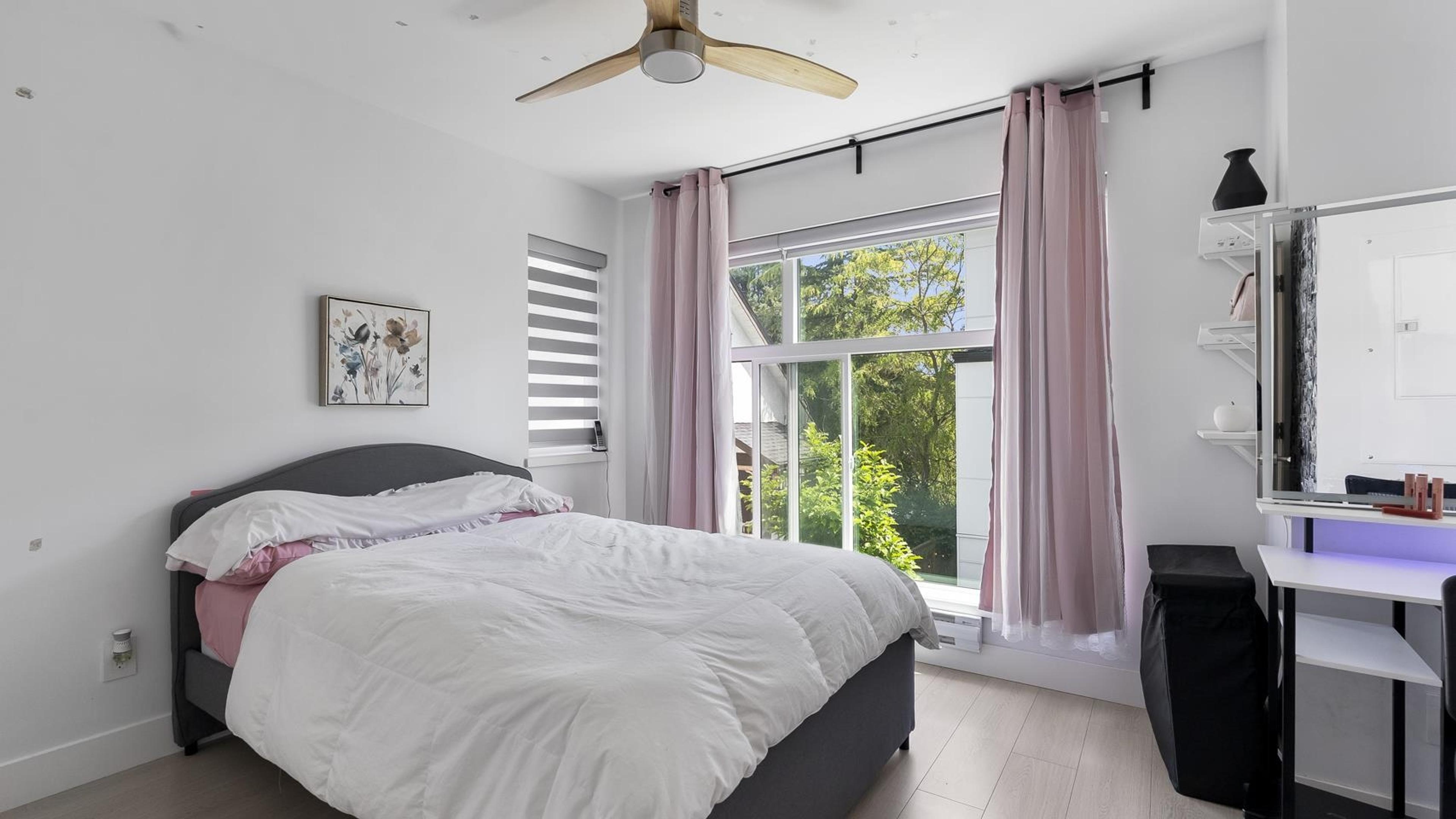 #13 1211 EIGHTH AVENUE - 20