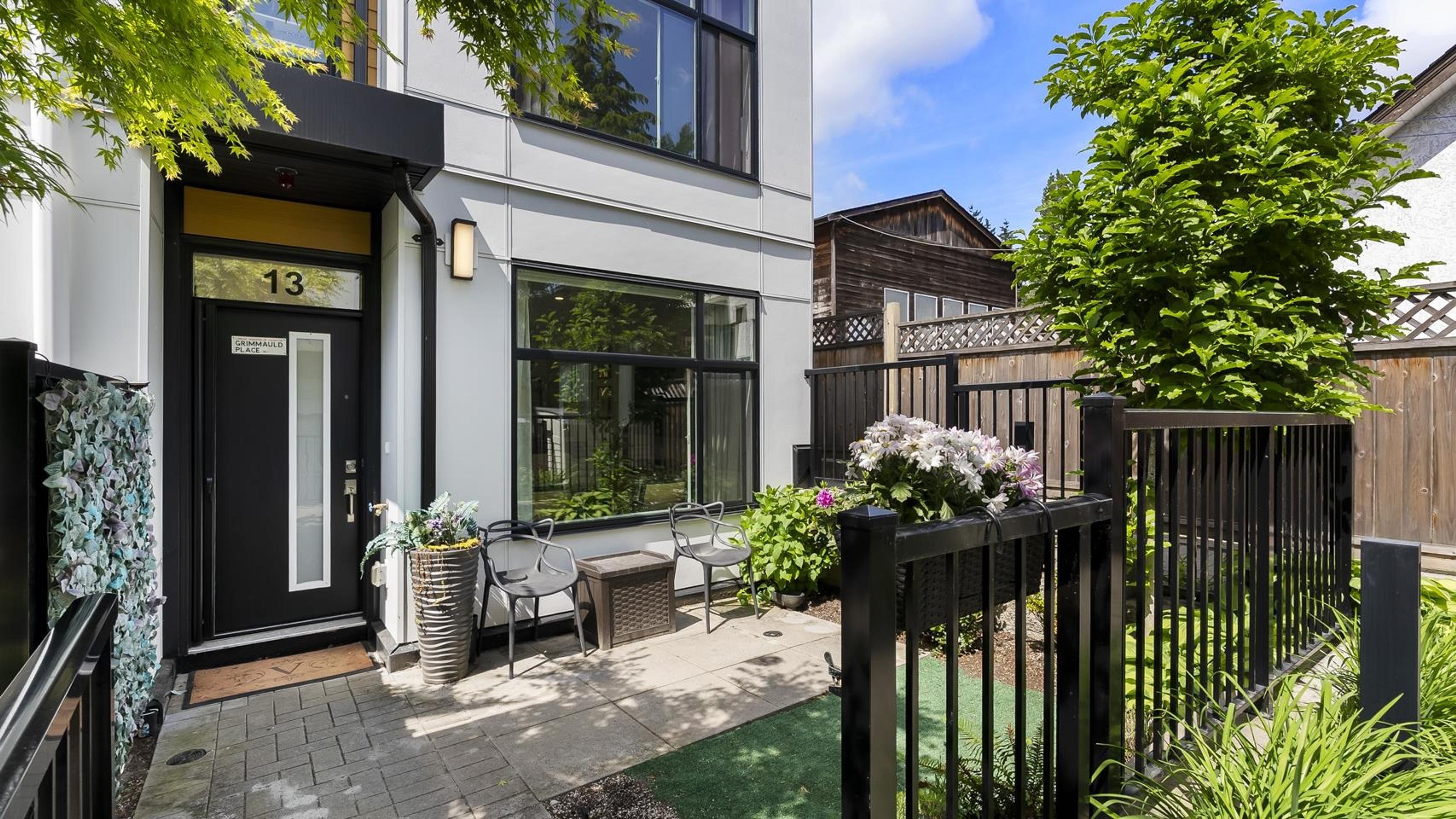 #13 1211 EIGHTH AVENUE - 34