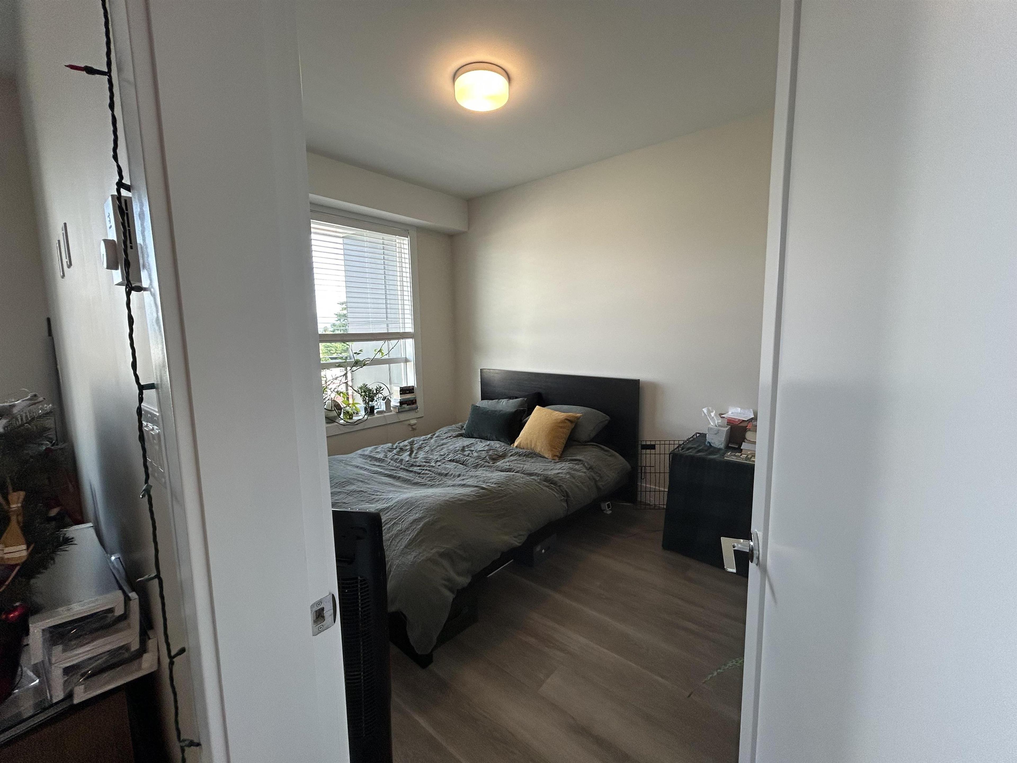 #304 32838 VENTURA AVENUE - Image 3