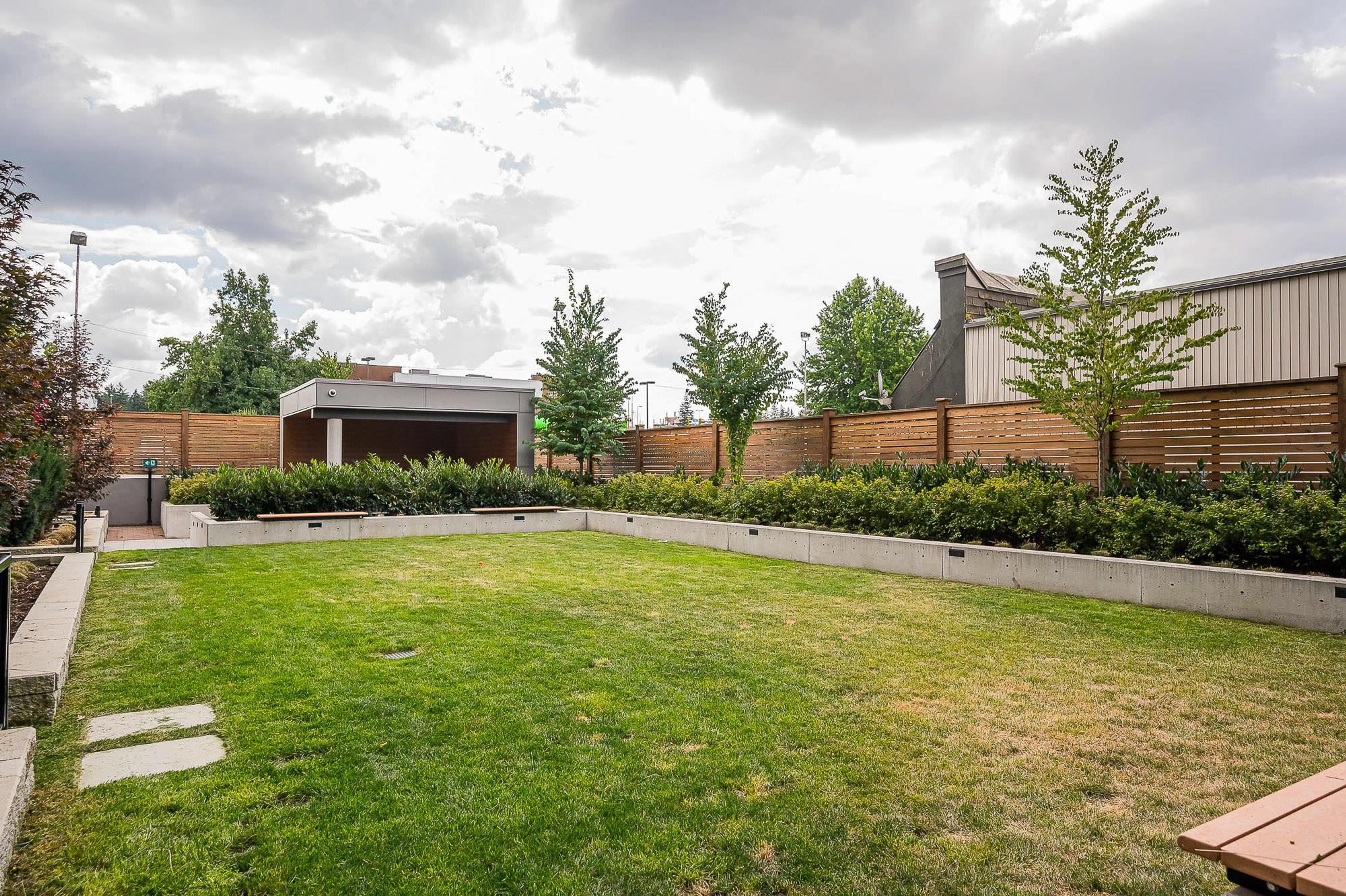 #304 32838 VENTURA AVENUE - 10