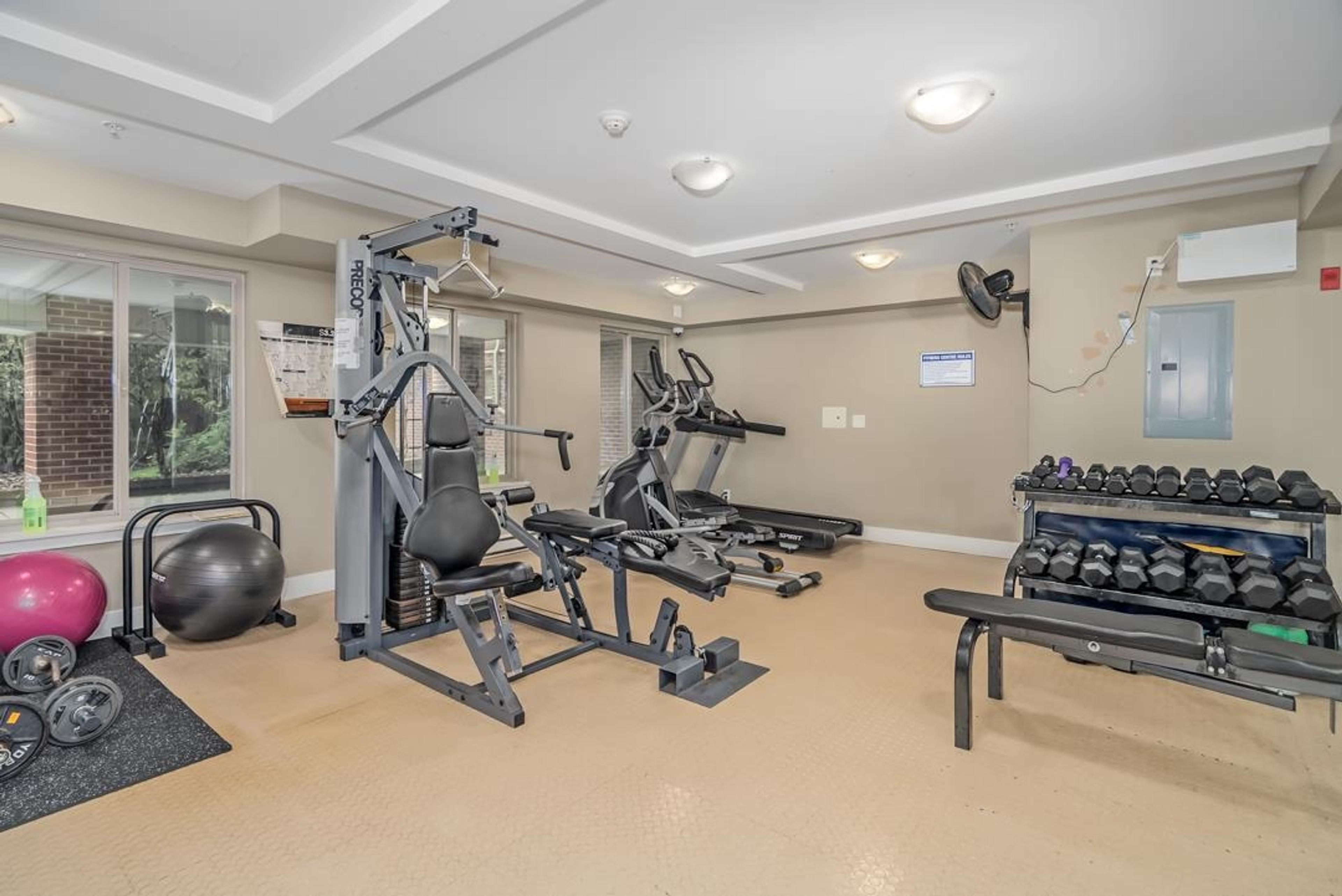 #301 2233 MCKENZIE ROAD - 24