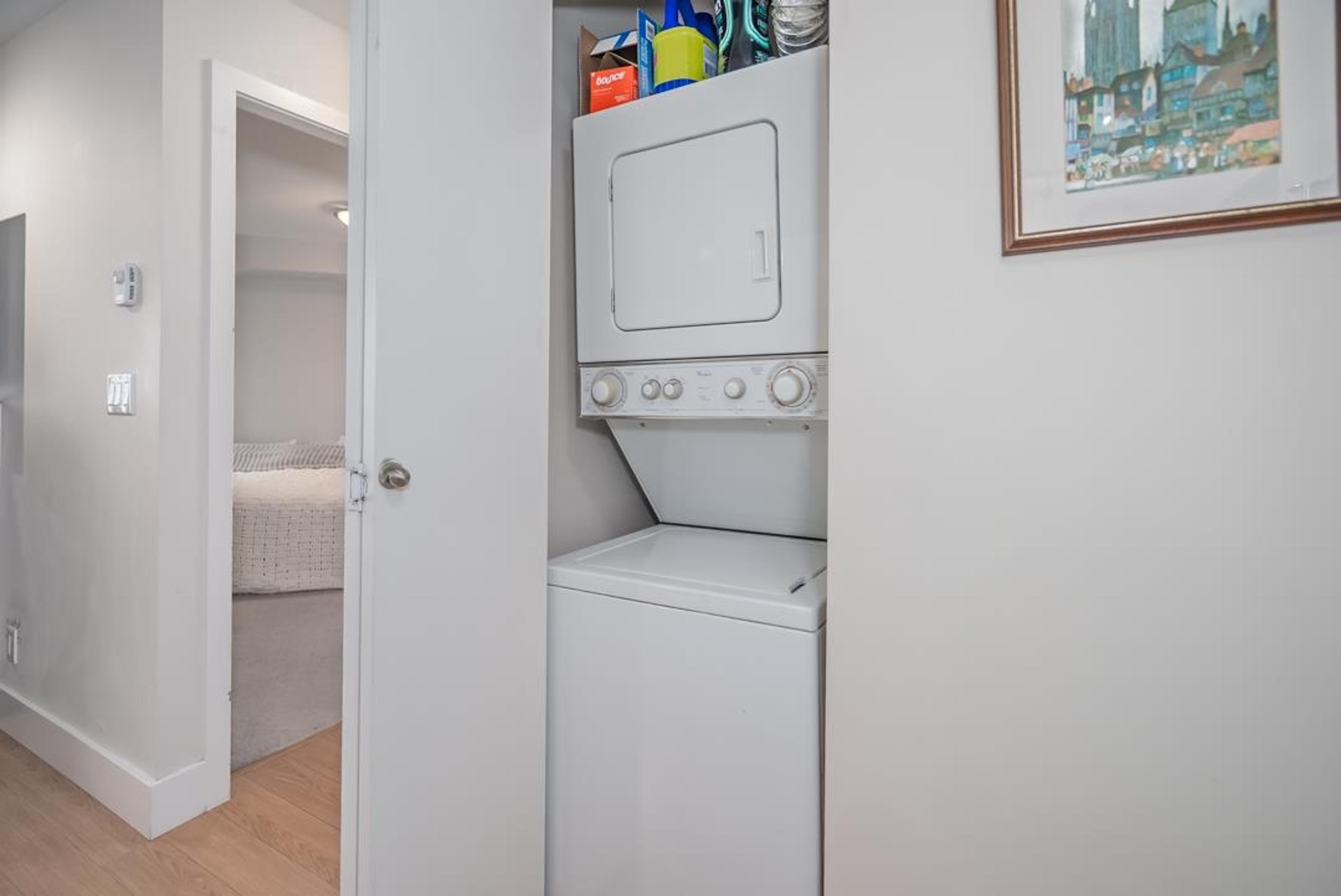 #301 2233 MCKENZIE ROAD - 21