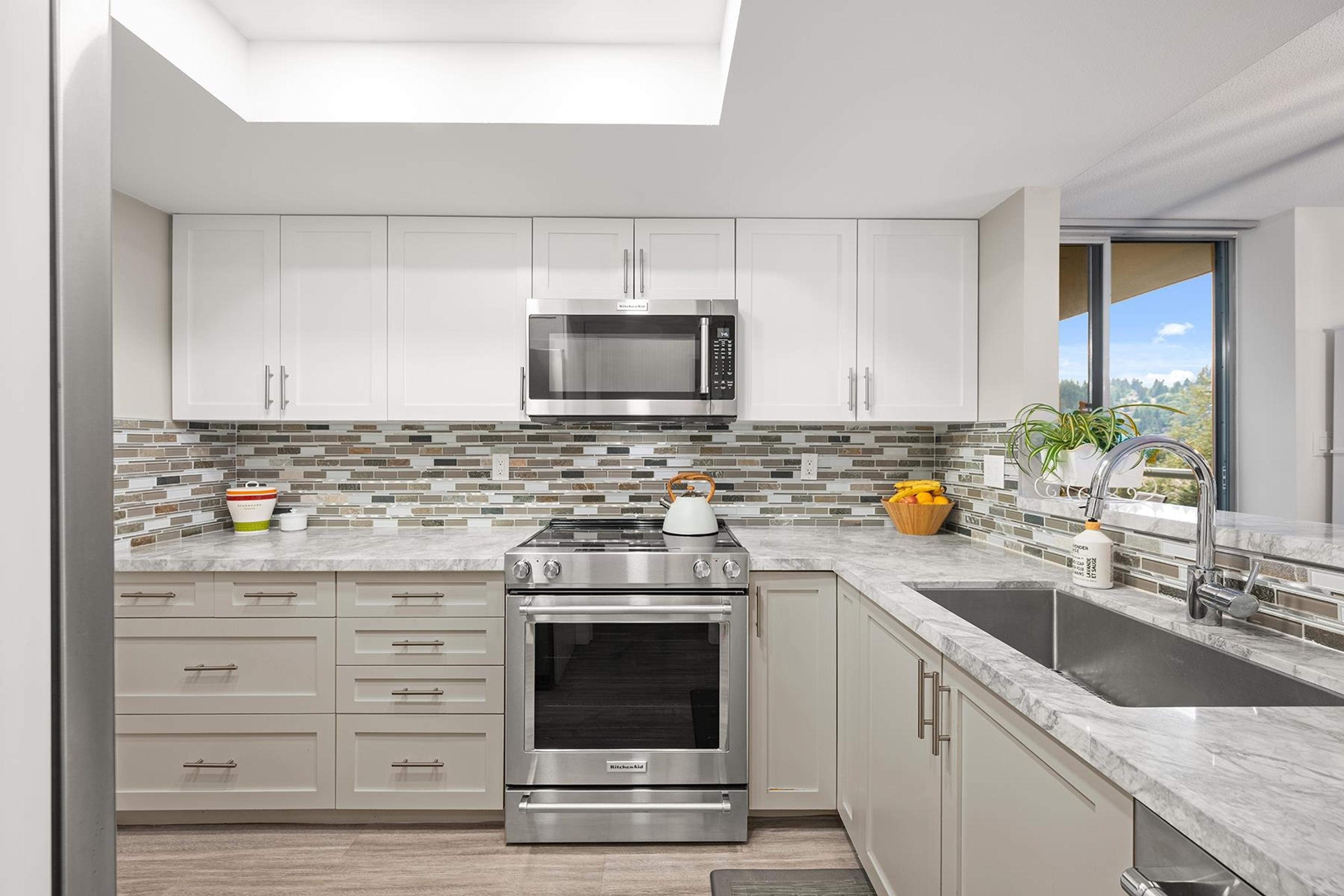 #1004 200 NEWPORT DRIVE - 5