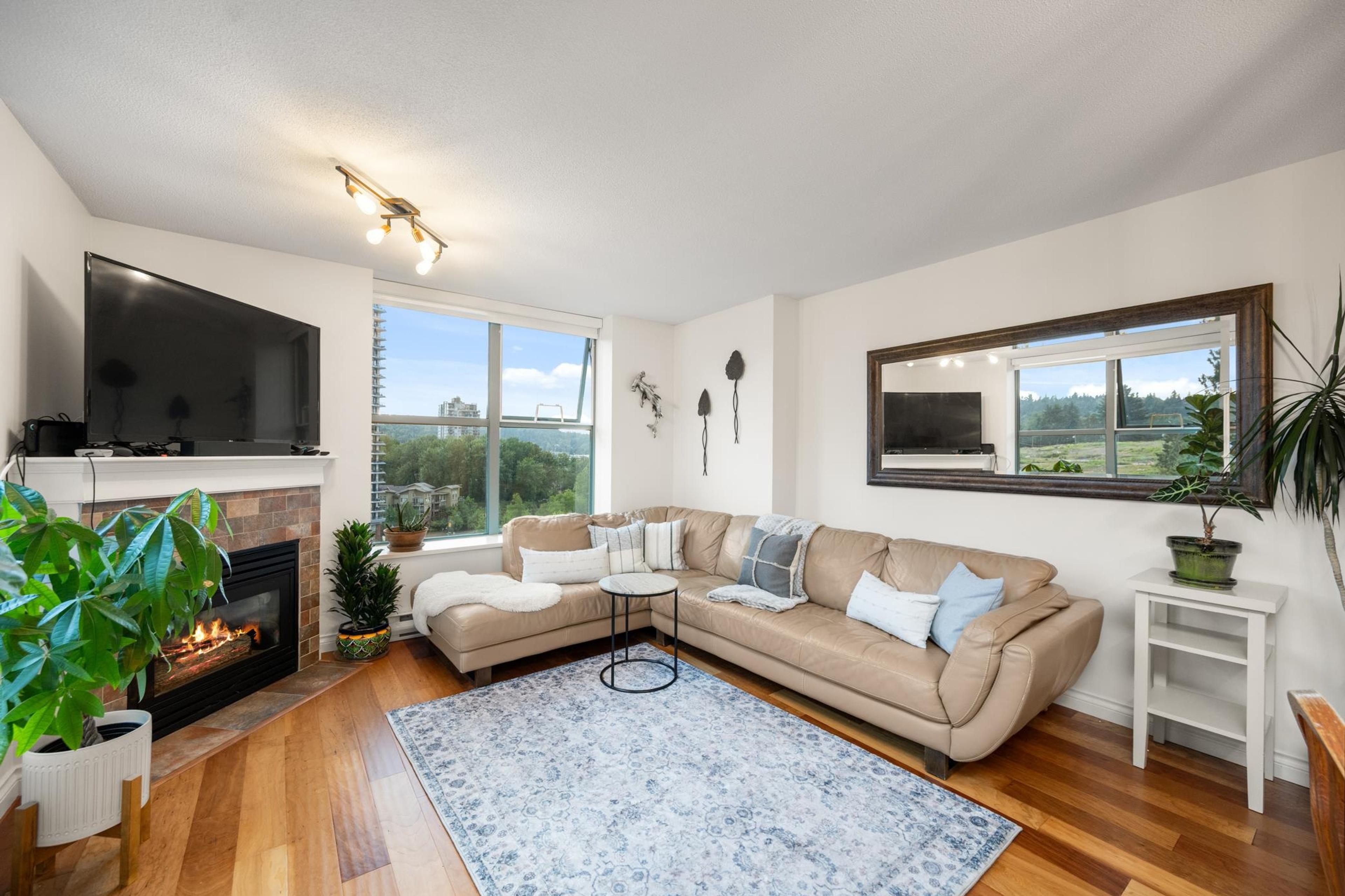 #1004 200 NEWPORT DRIVE - 10