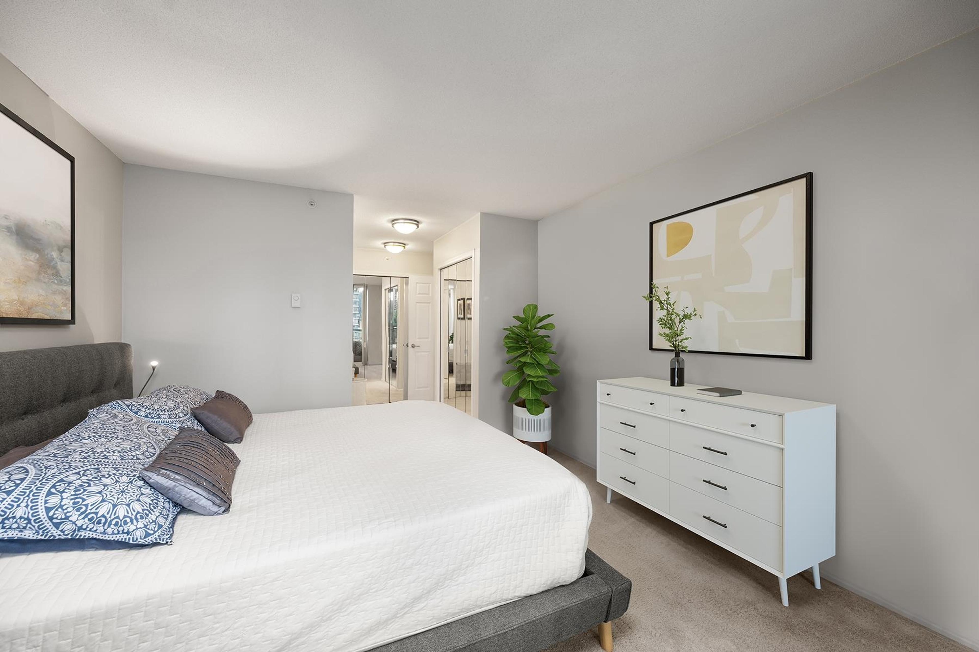 #1004 200 NEWPORT DRIVE - 15