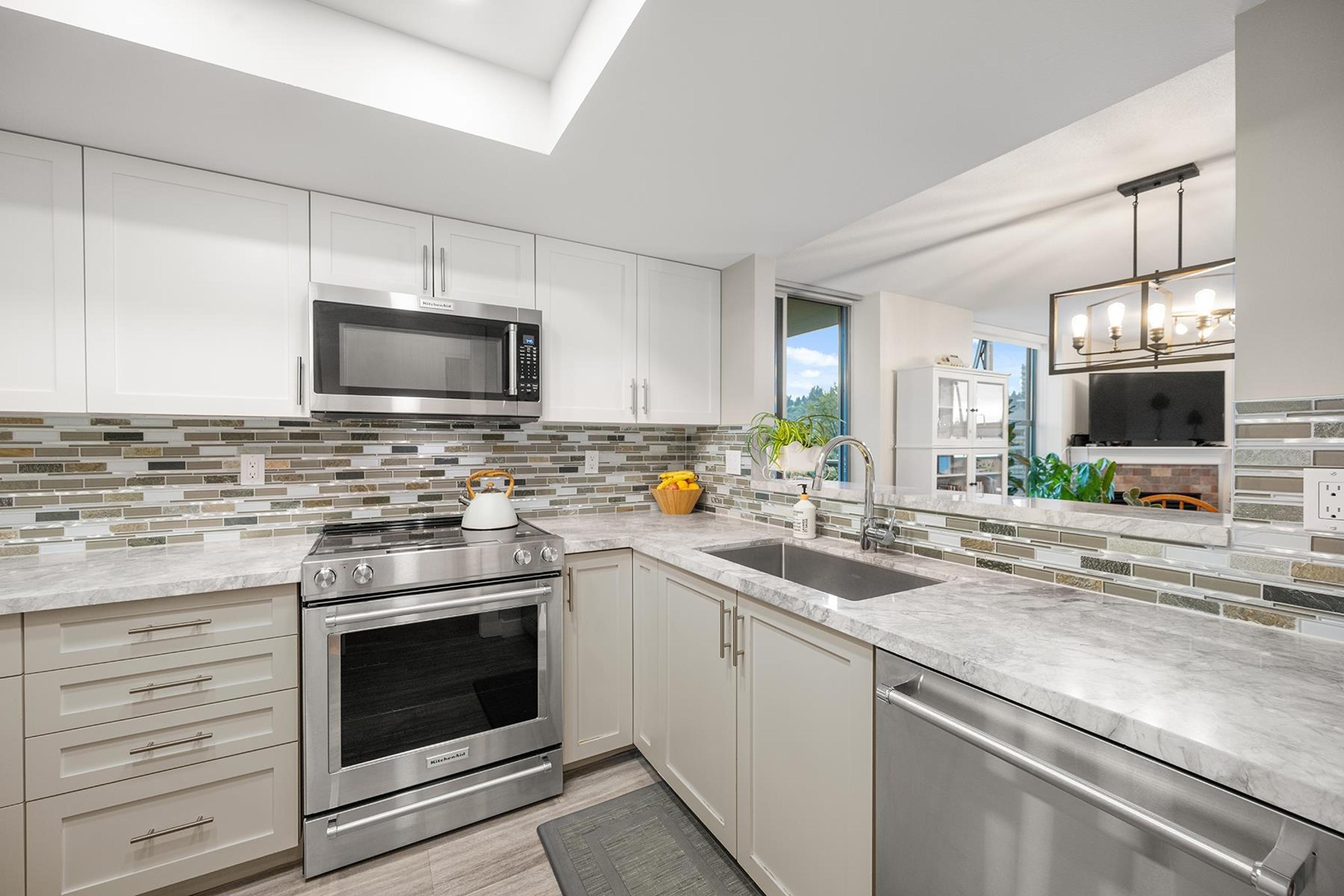 #1004 200 NEWPORT DRIVE - 4