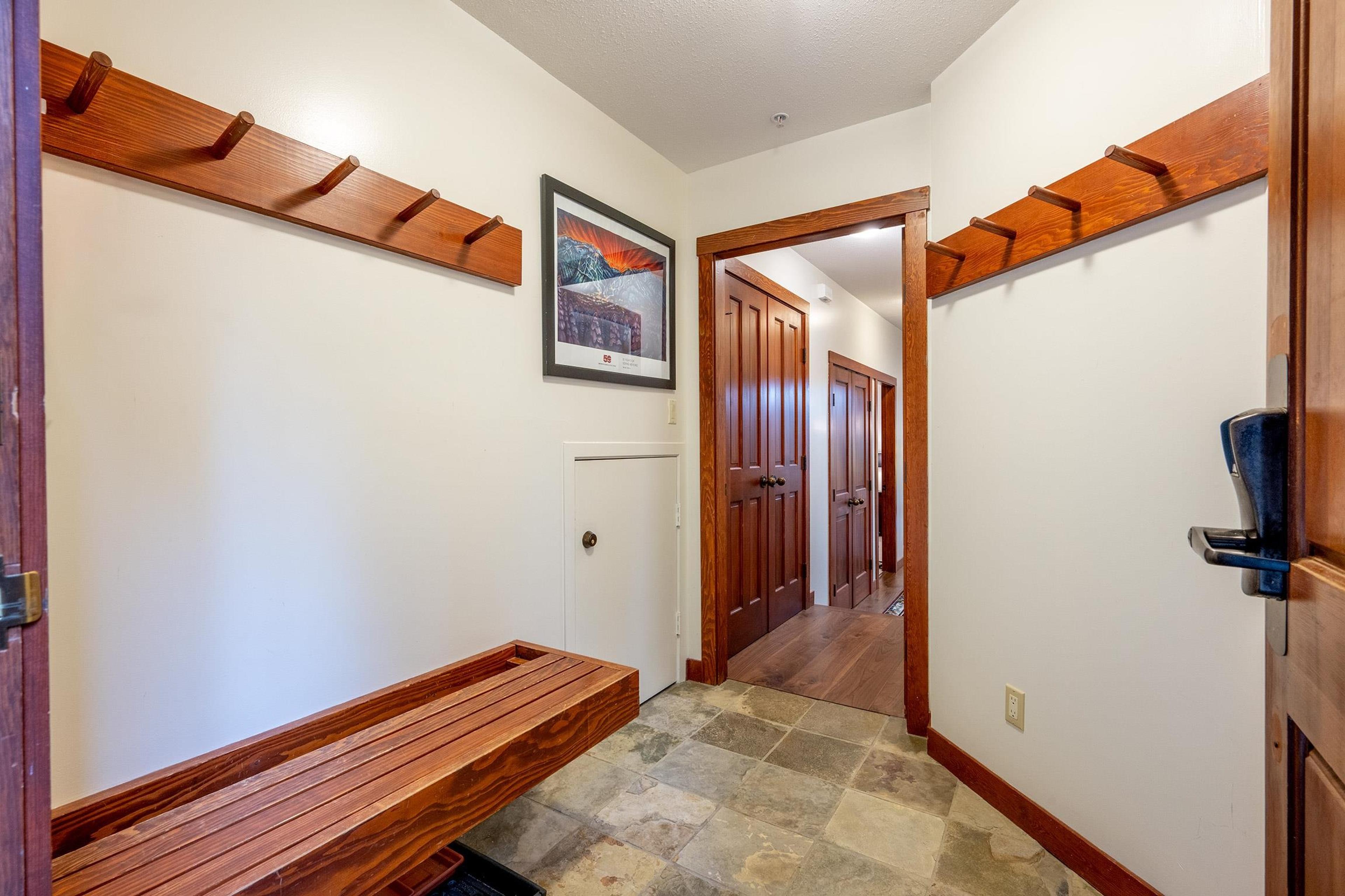 #25 2301 TALUSWOOD PLACE - 19