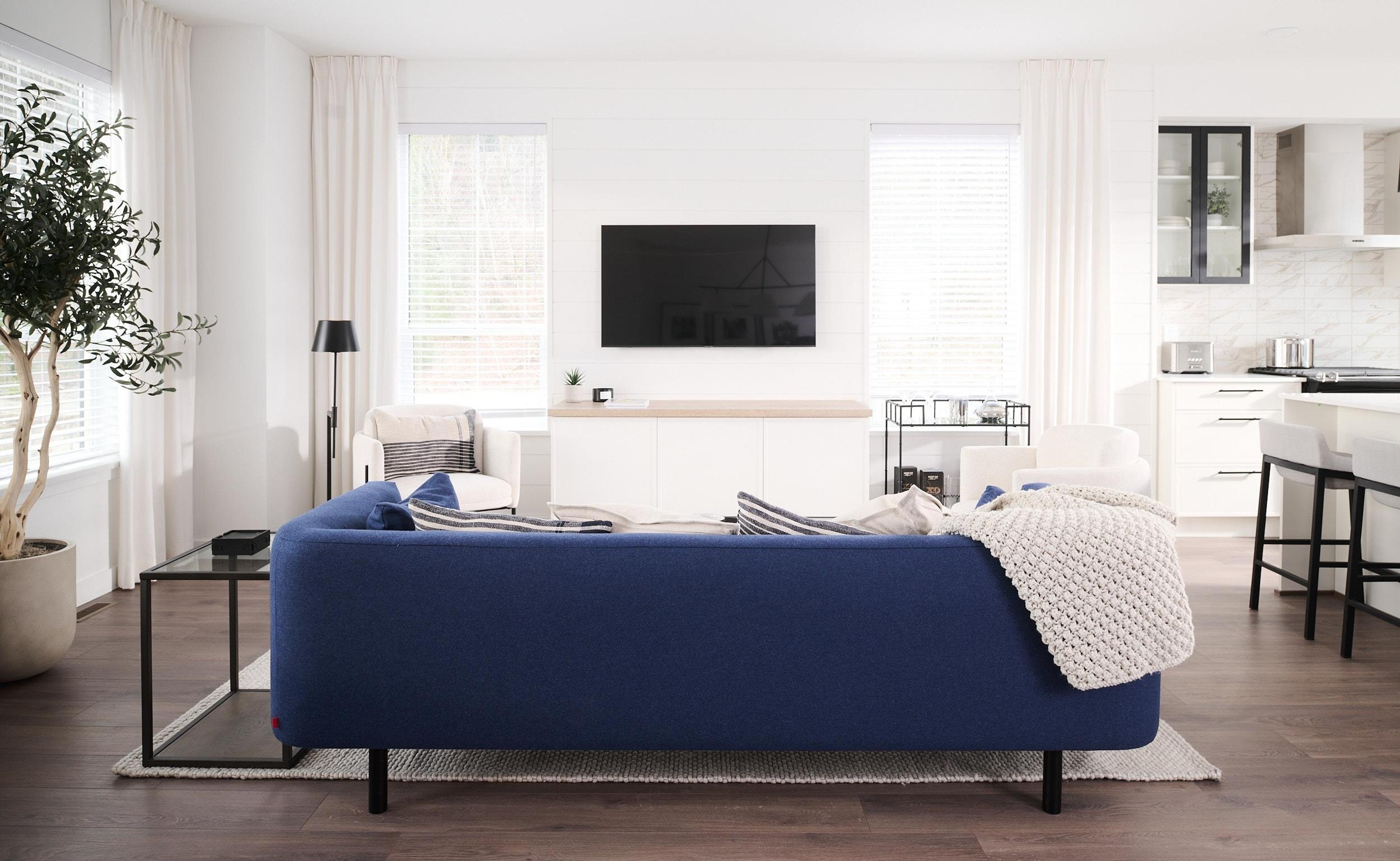 #67 2886 MONTROSE AVENUE - 7