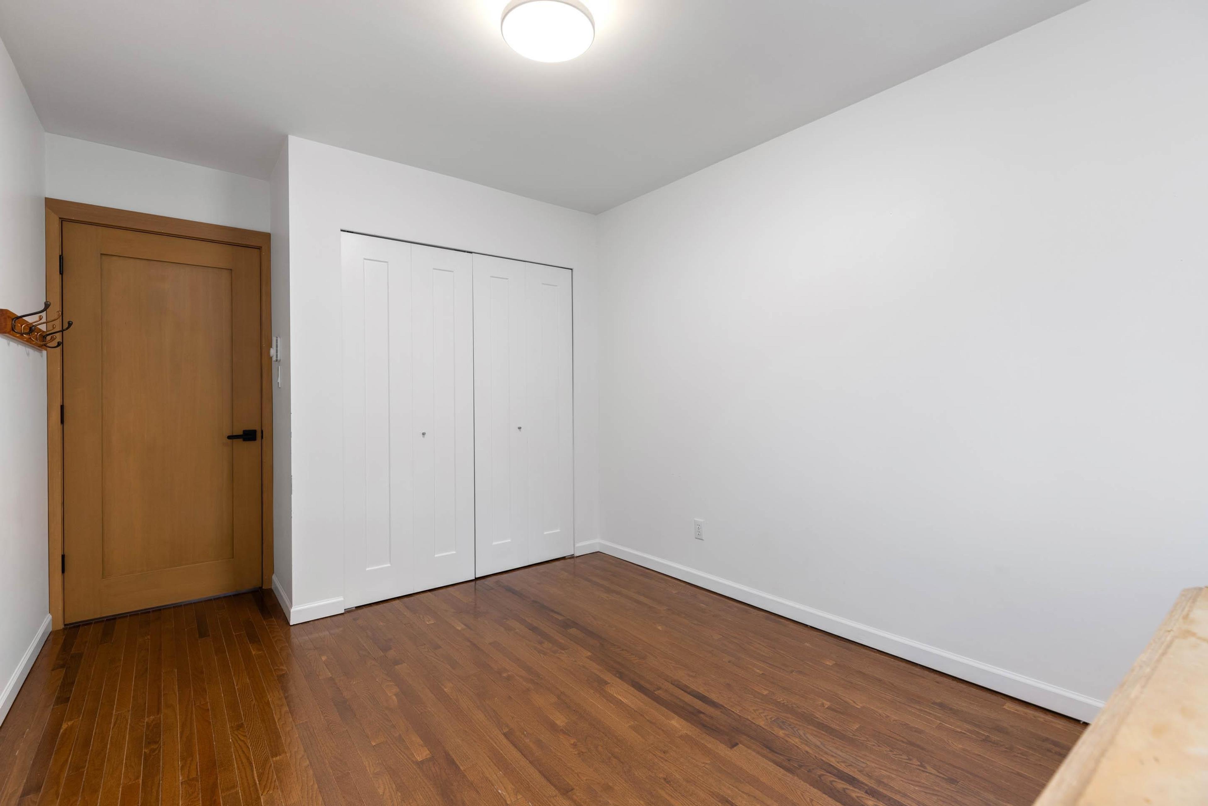 1469 OLIVE STREET - 23