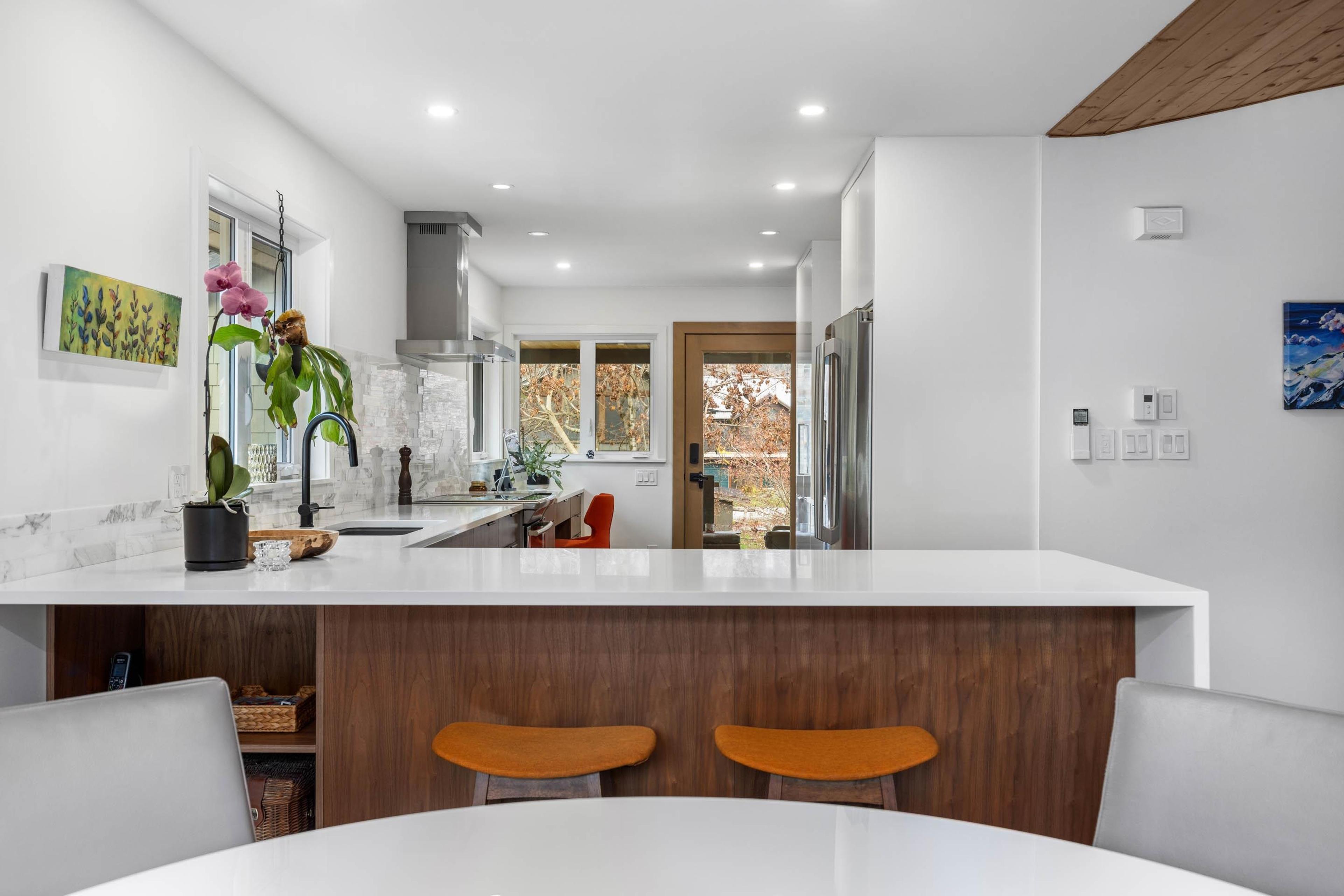 1469 OLIVE STREET - 13