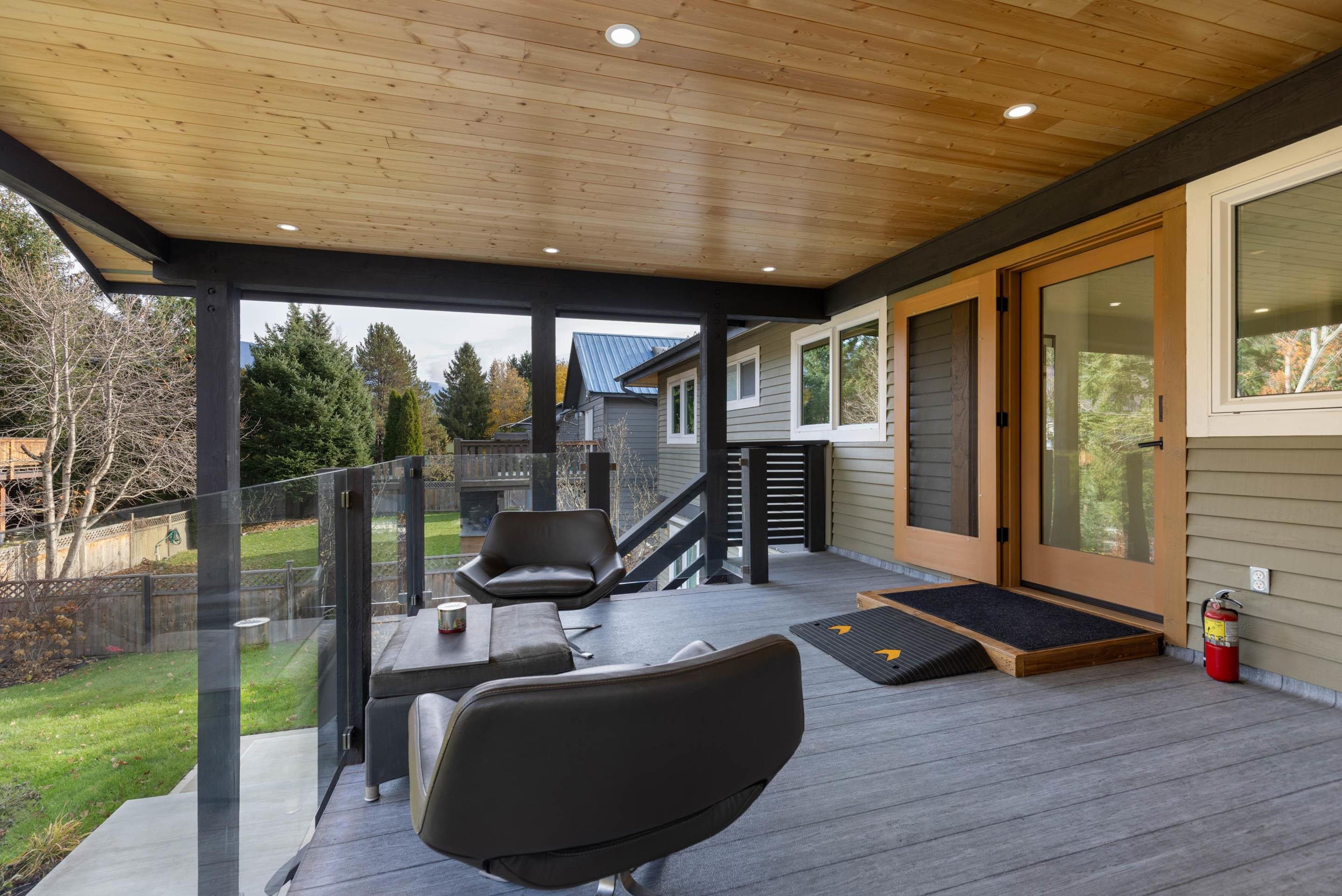 1469 OLIVE STREET - 17