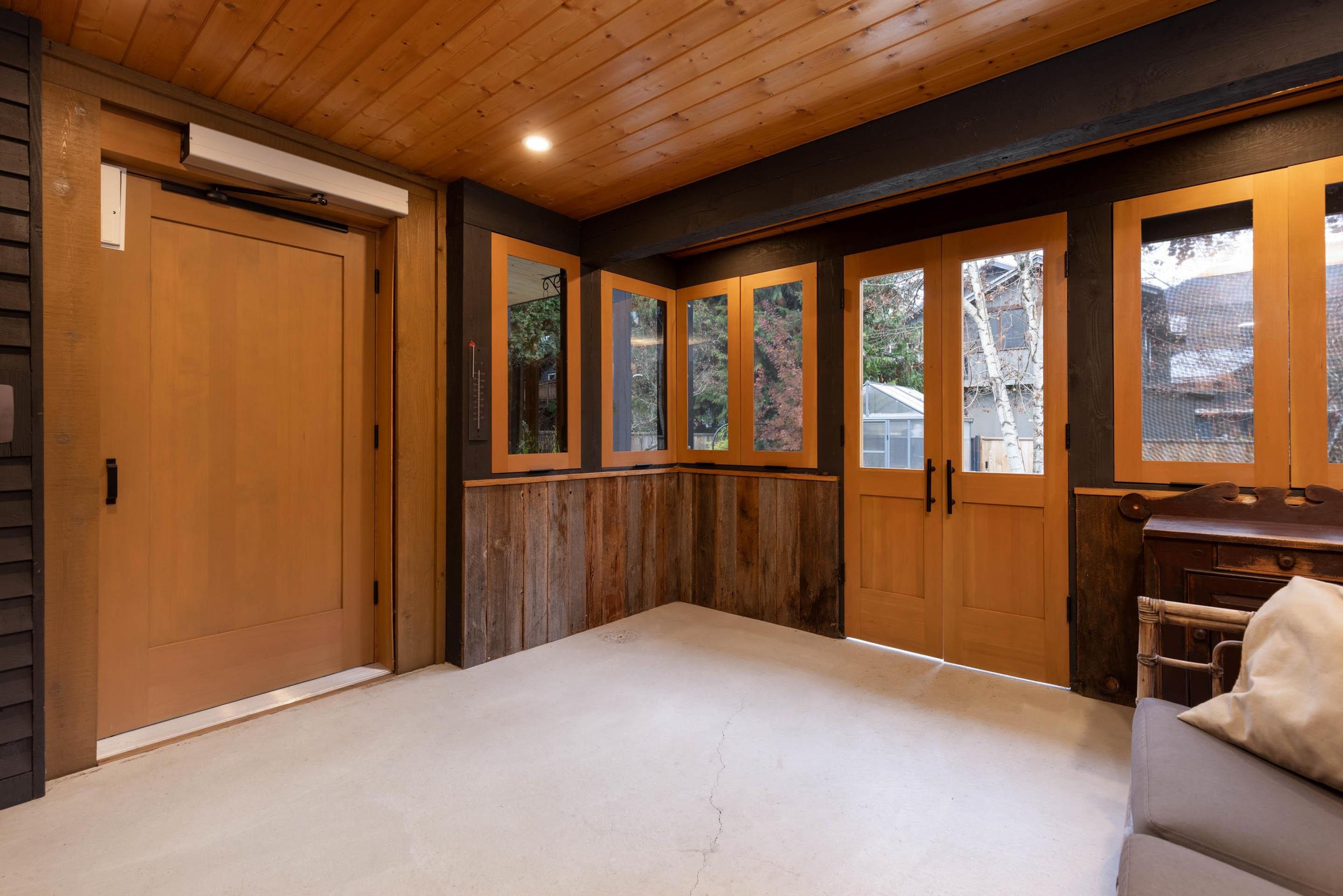 1469 OLIVE STREET - 28