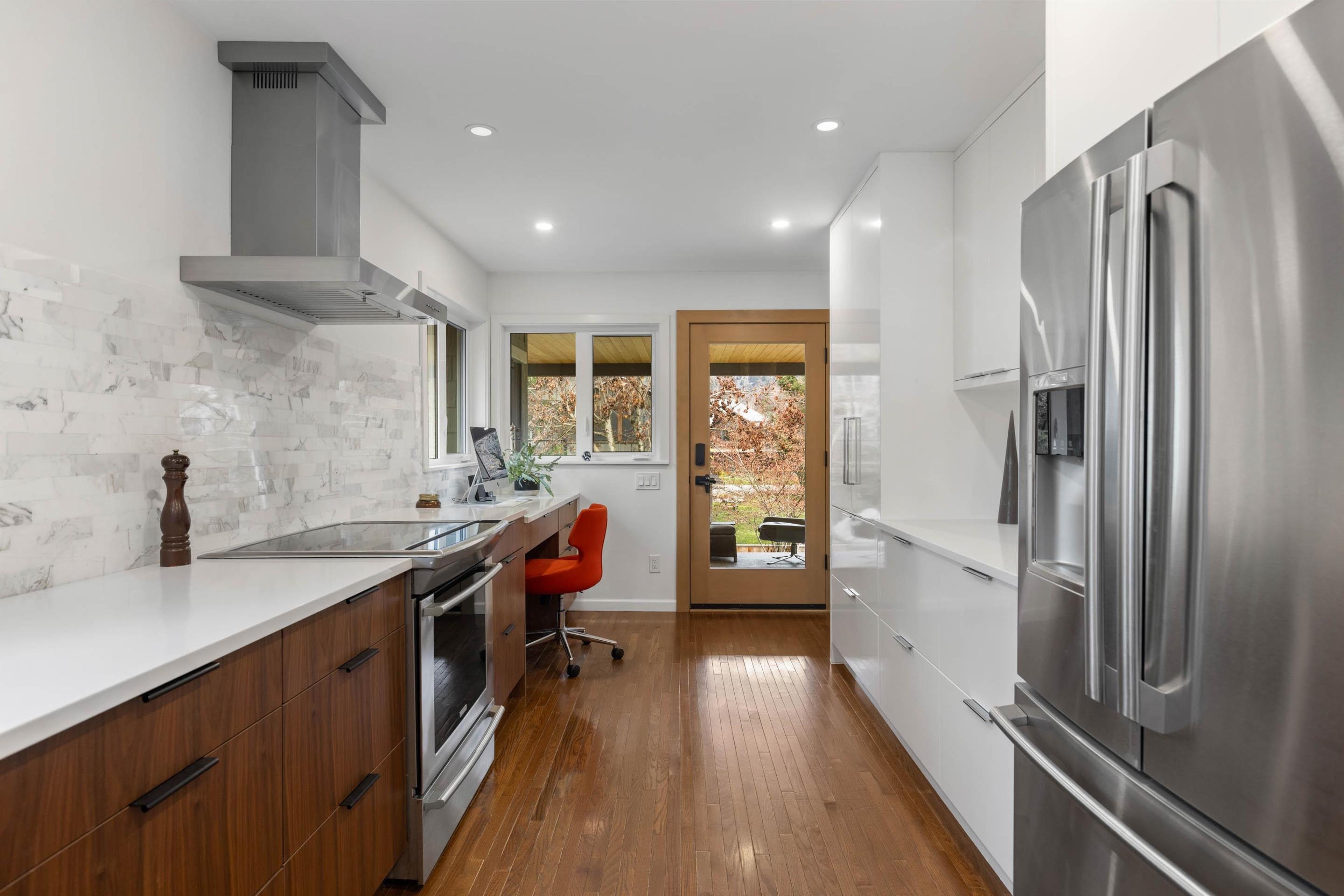 1469 OLIVE STREET - 15