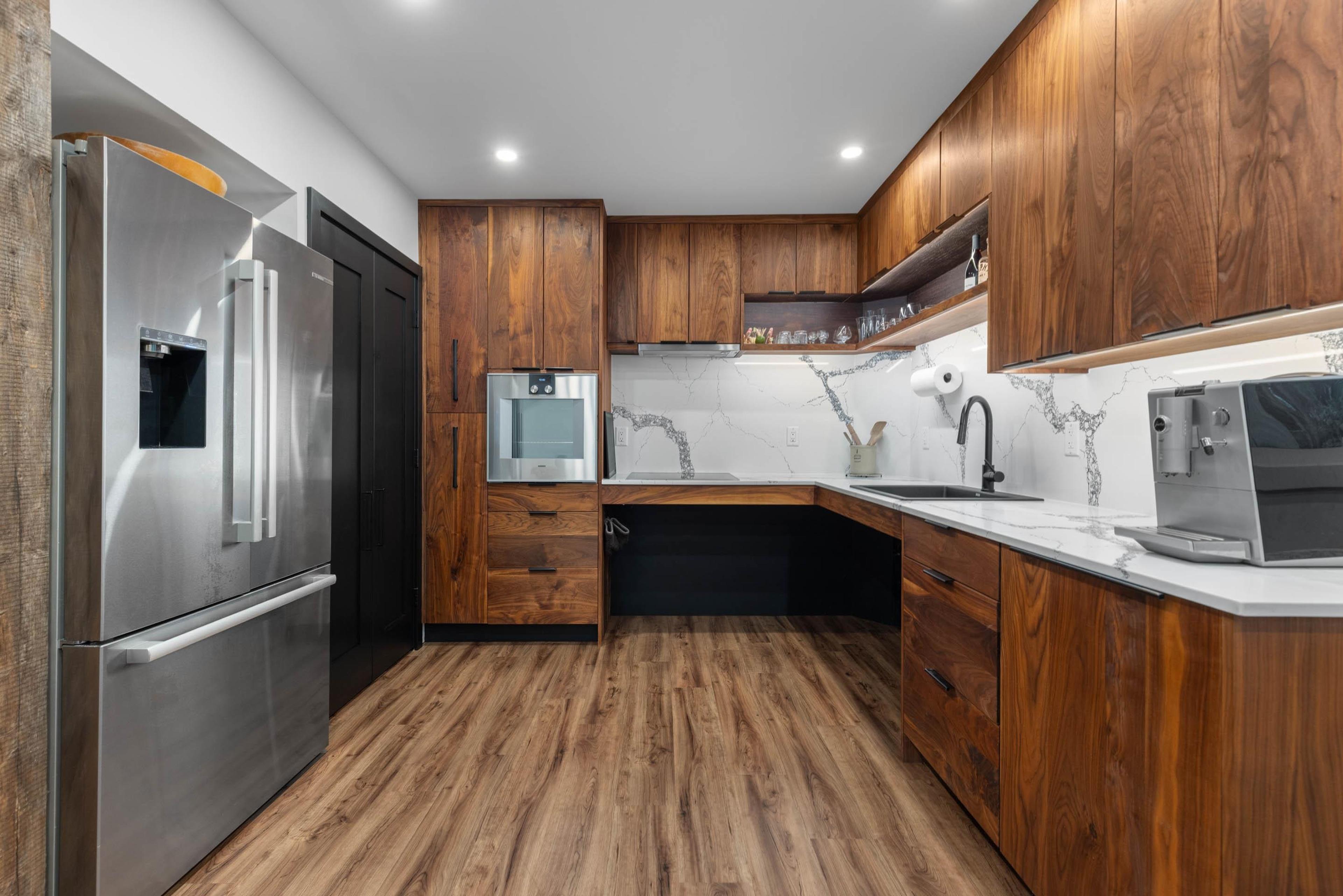 1469 OLIVE STREET - 31