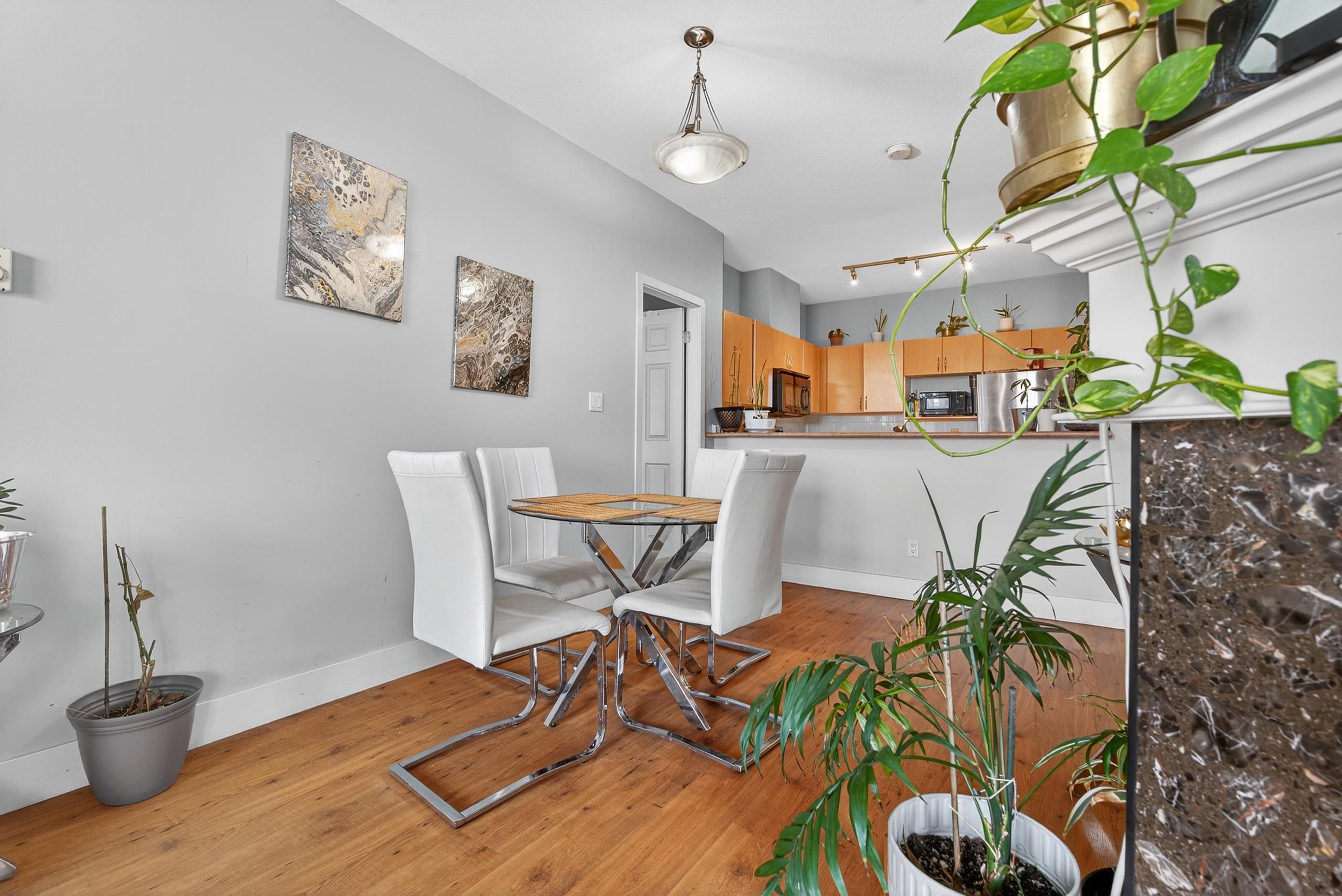 #416 83 STAR CRESCENT - 23