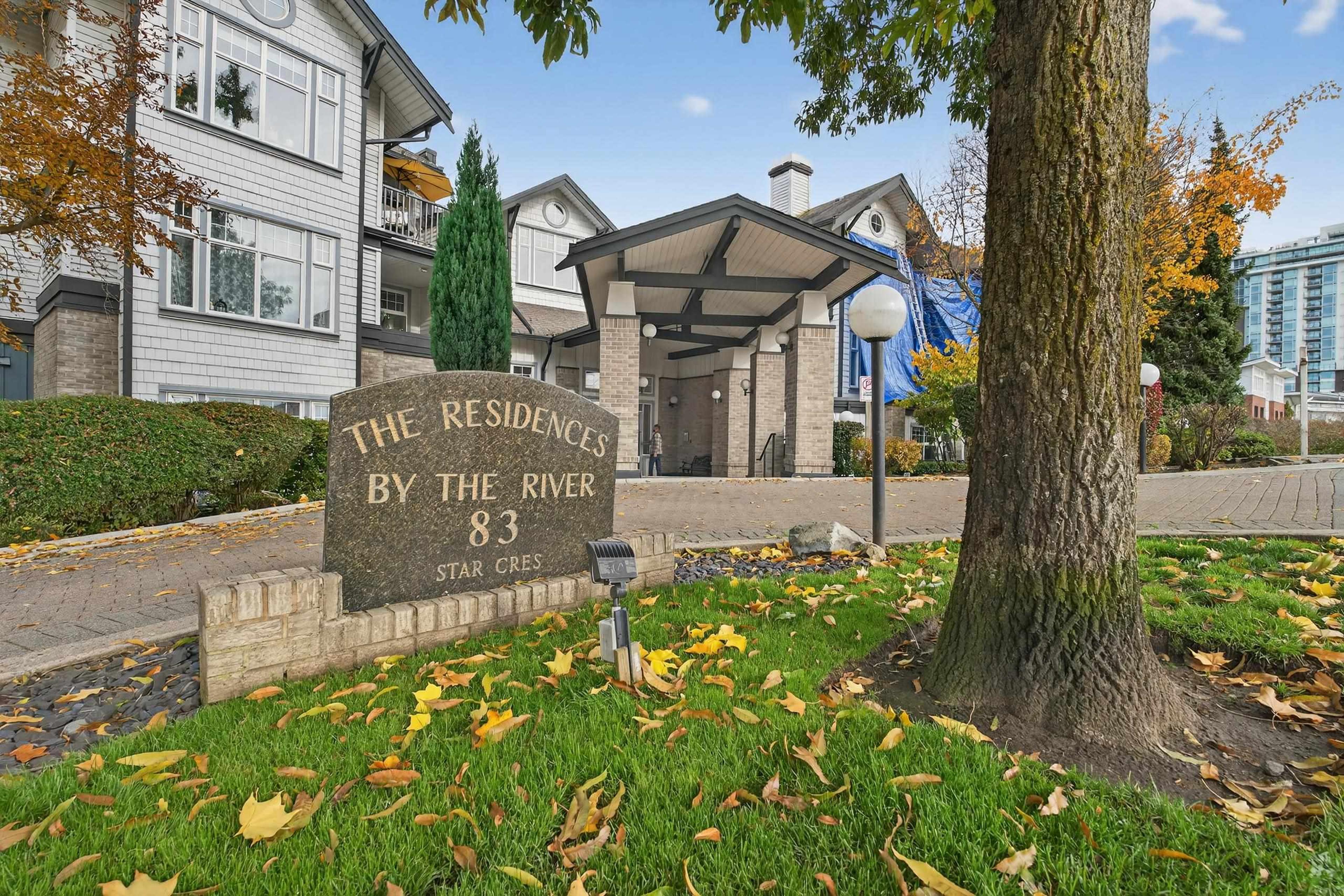 #416 83 STAR CRESCENT - 31