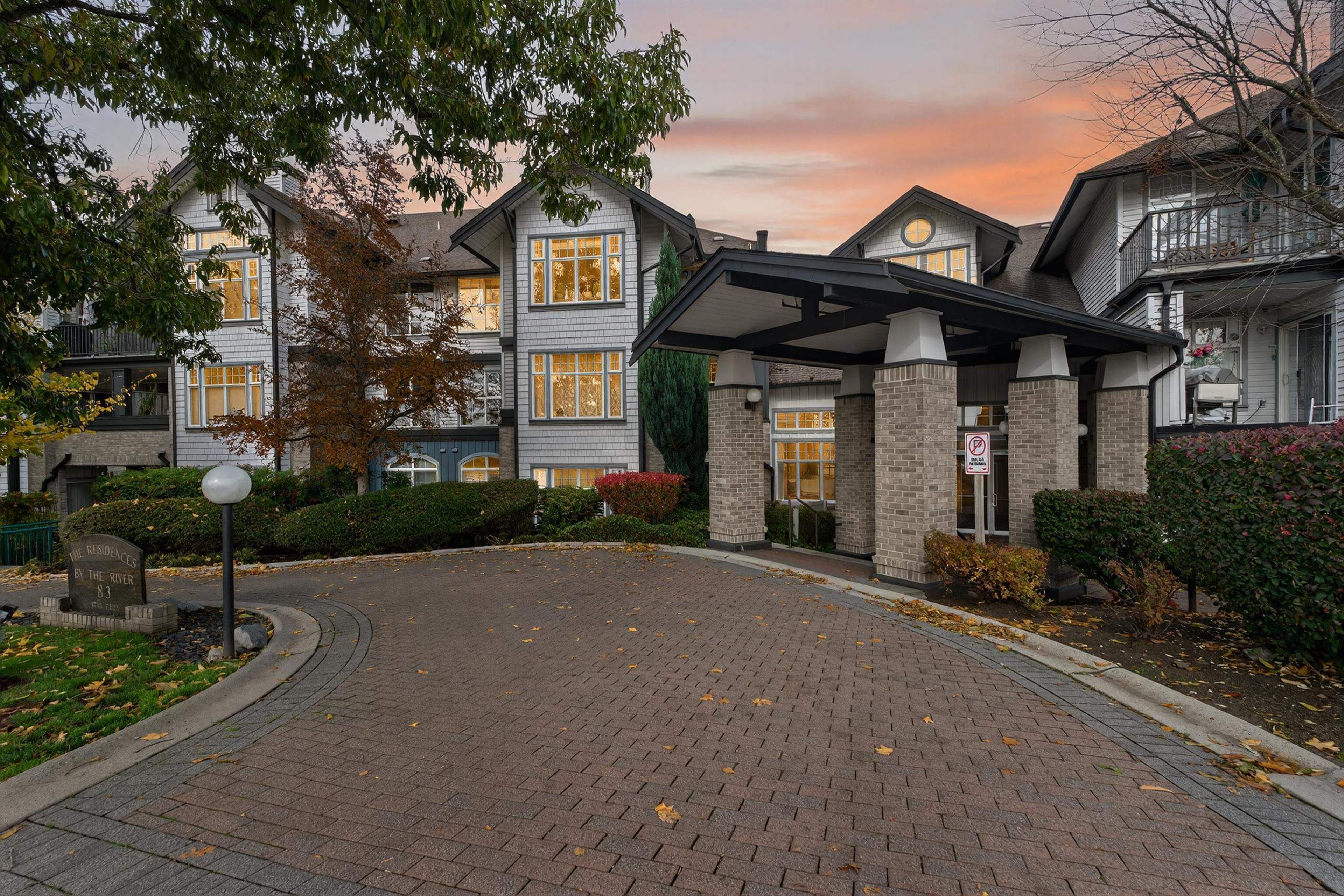 #416 83 STAR CRESCENT - 29