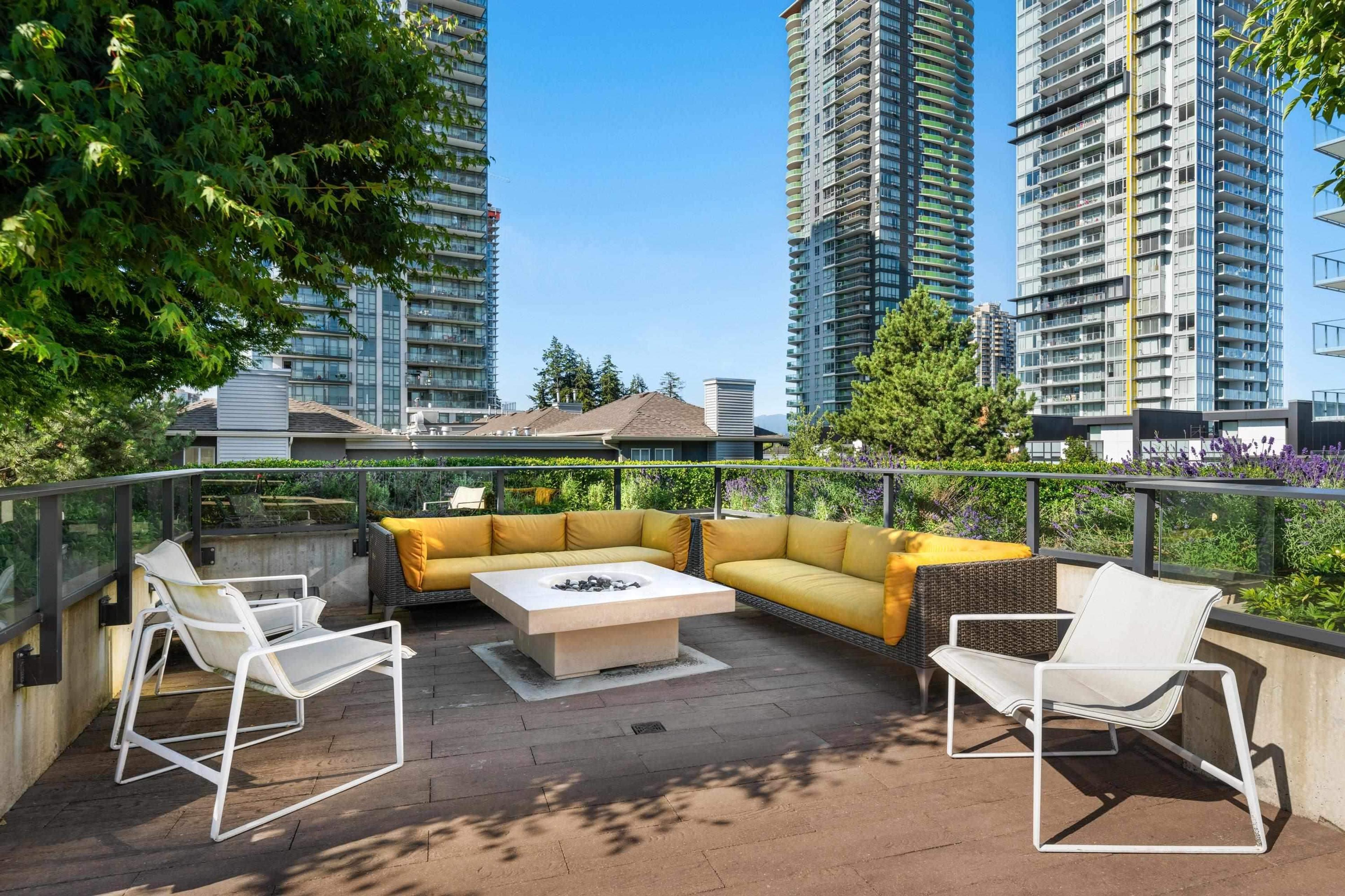 #3104 6699 DUBLANE AVENUE - 23