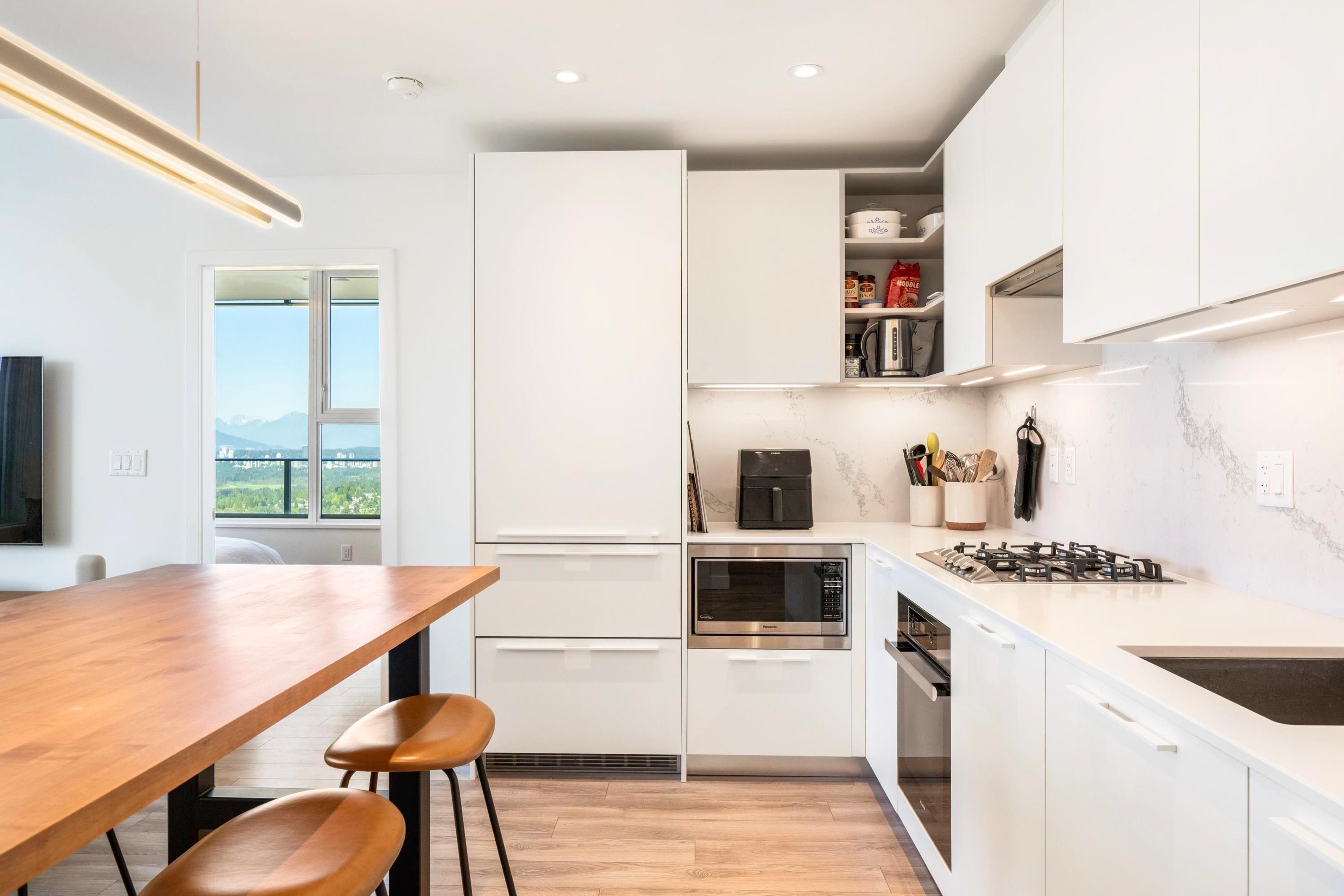 #3104 6699 DUBLANE AVENUE - Image 2