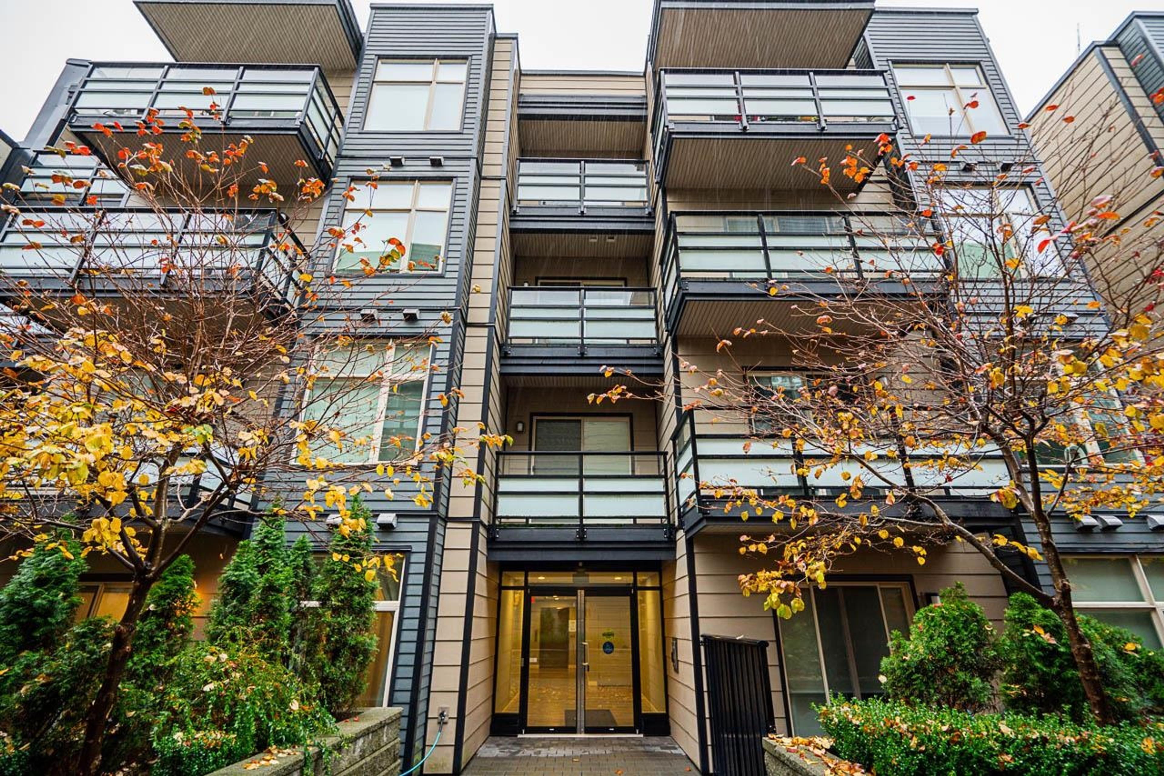 7727 Royal Oak Avenue, Burnaby - Exteriors - Photo 6