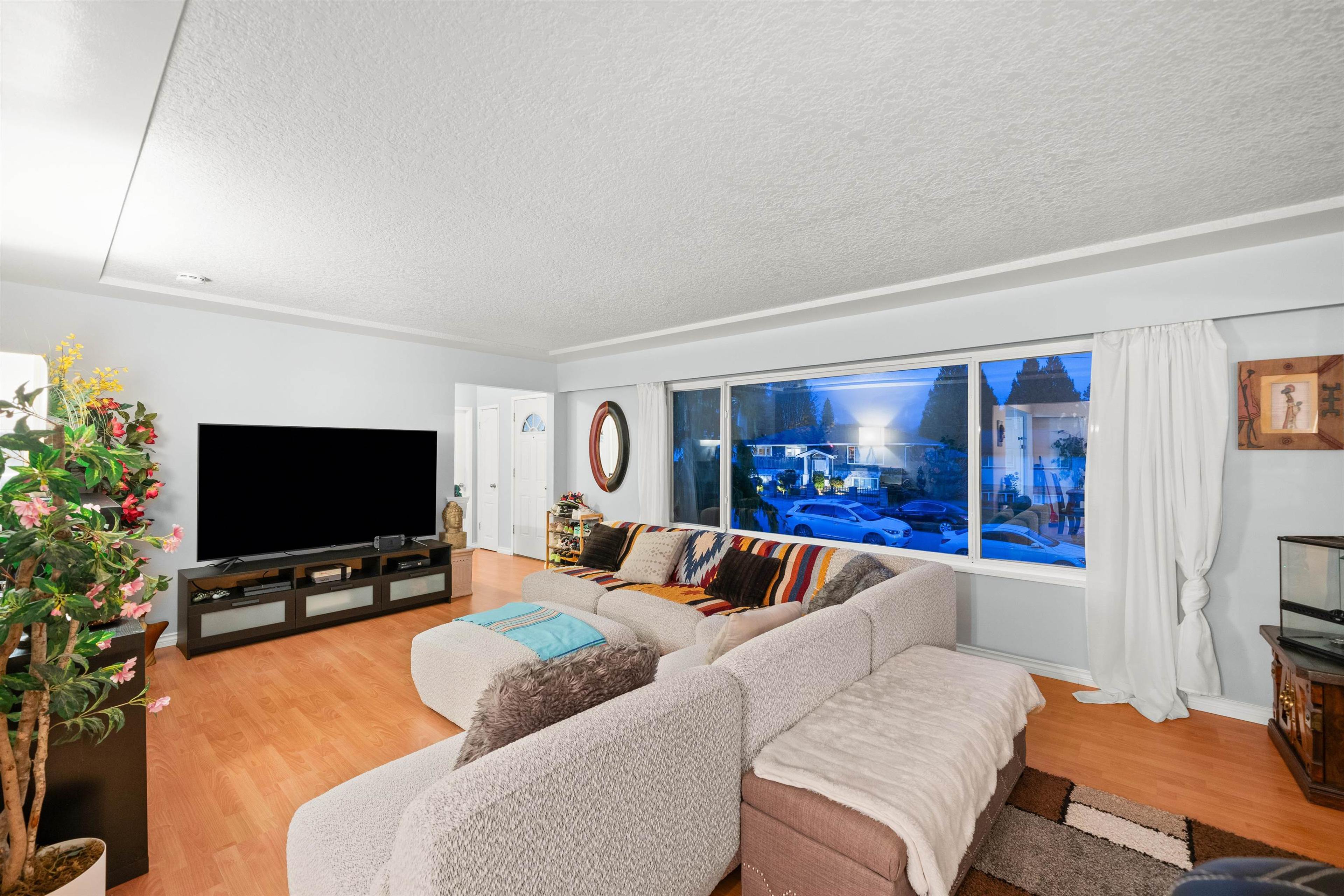 3949 SEFTON STREET - Image 3