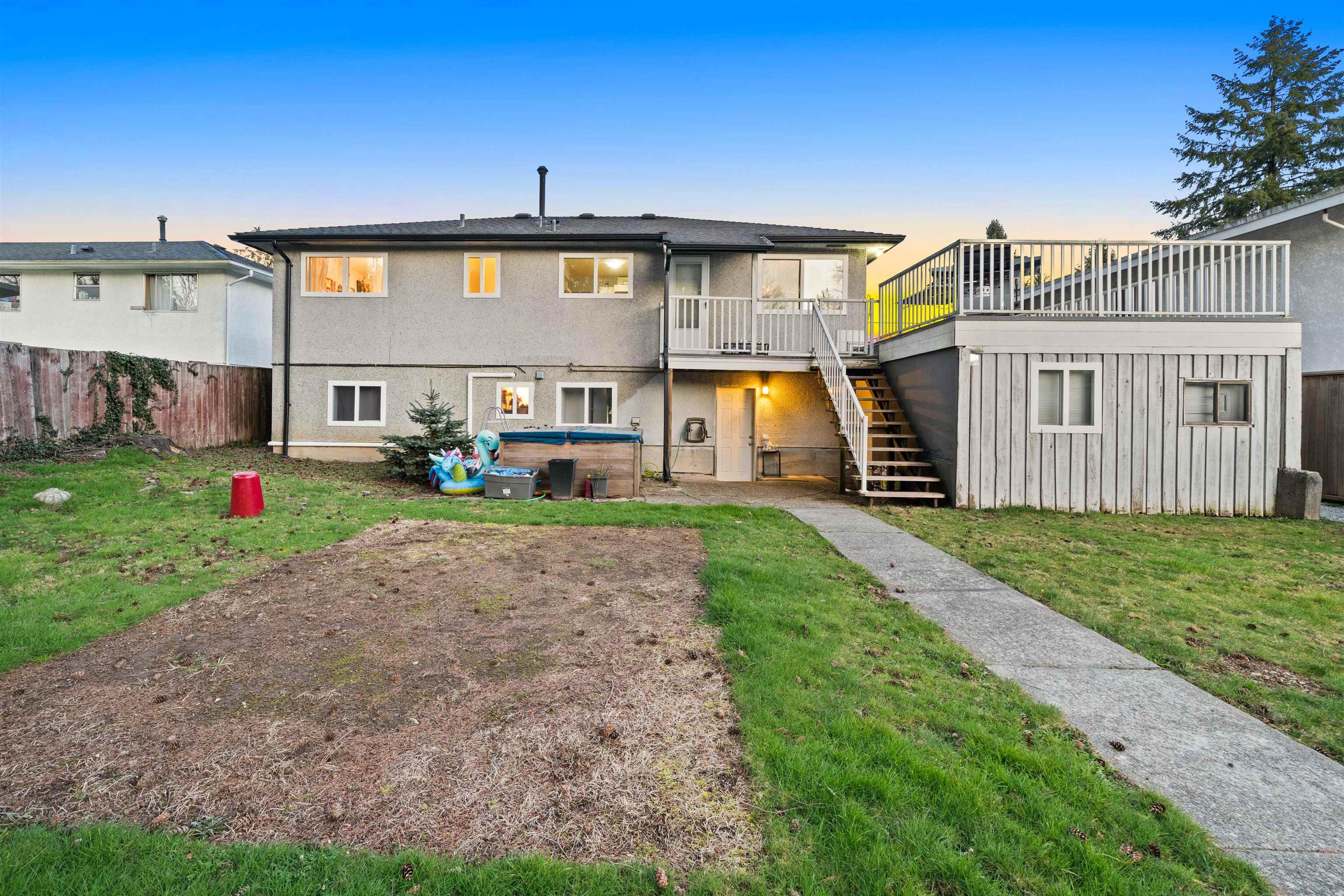 3949 SEFTON STREET - 18