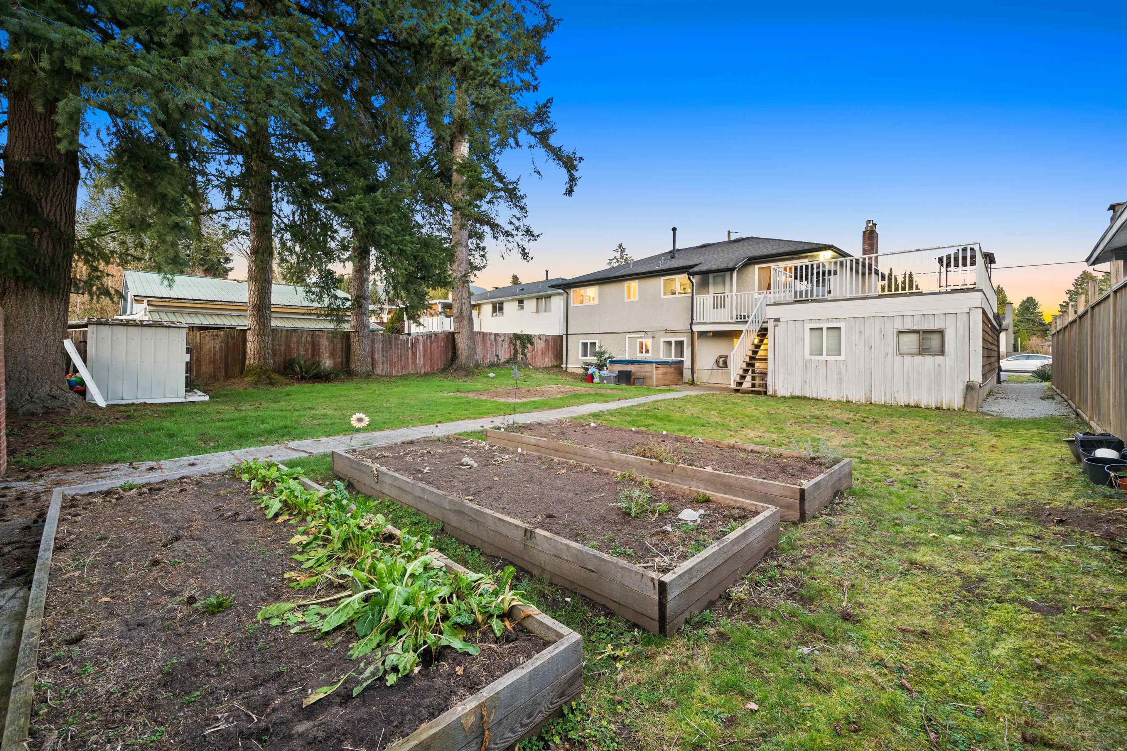 3949 SEFTON STREET - 19