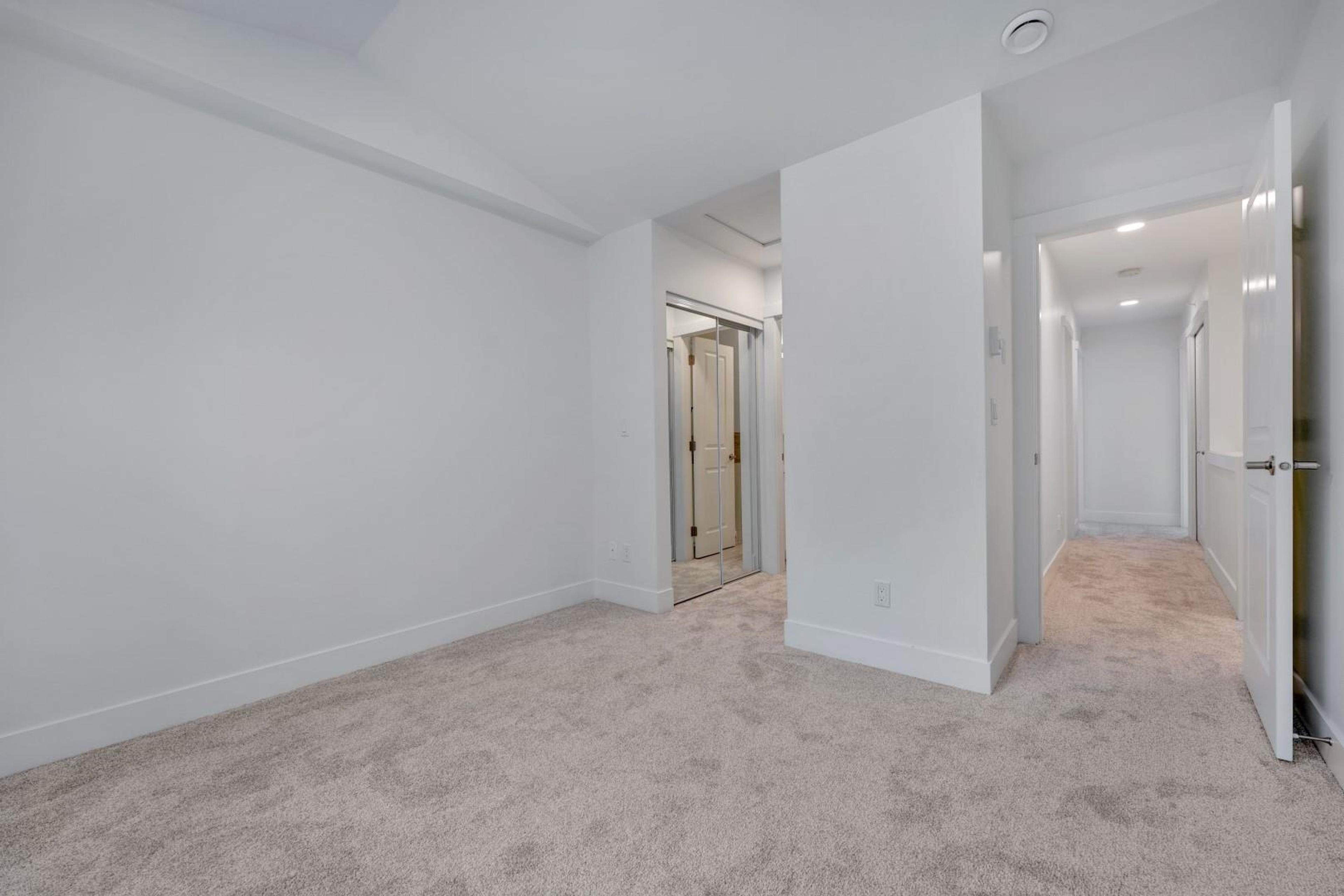 #22 24108 104 AVENUE - 23