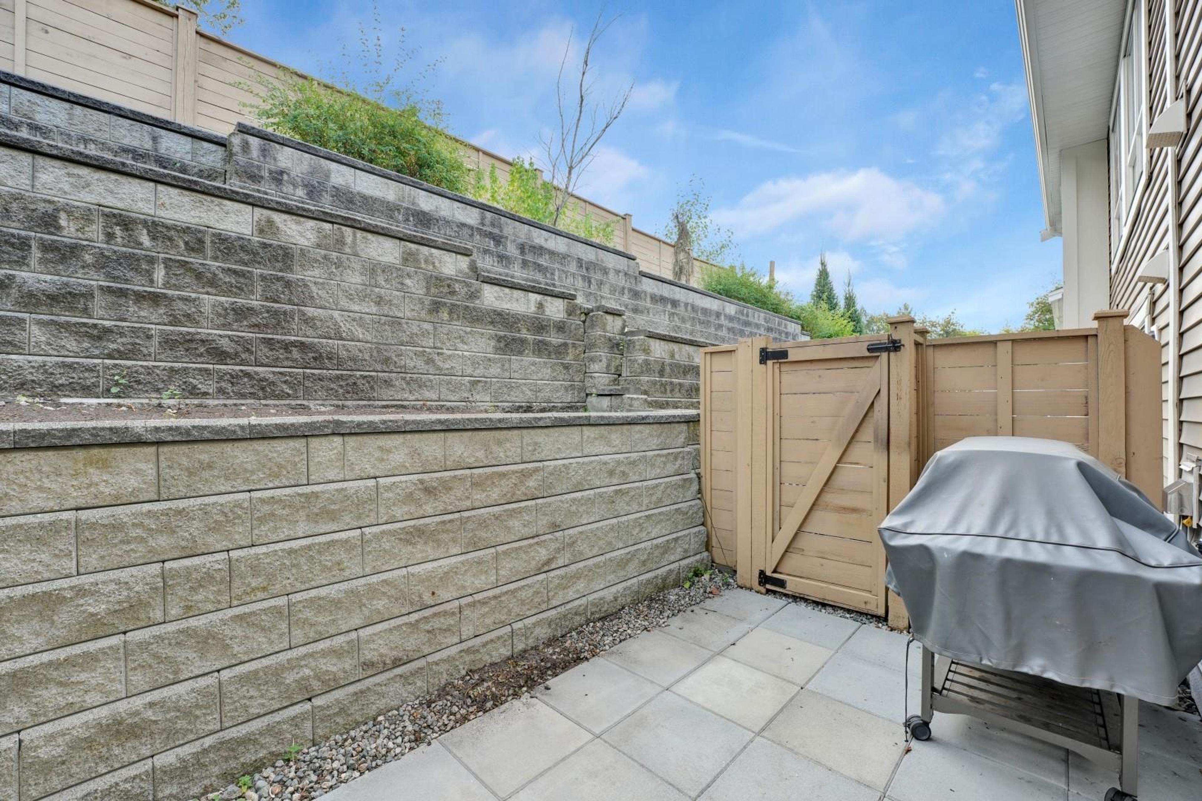 #22 24108 104 AVENUE - 16