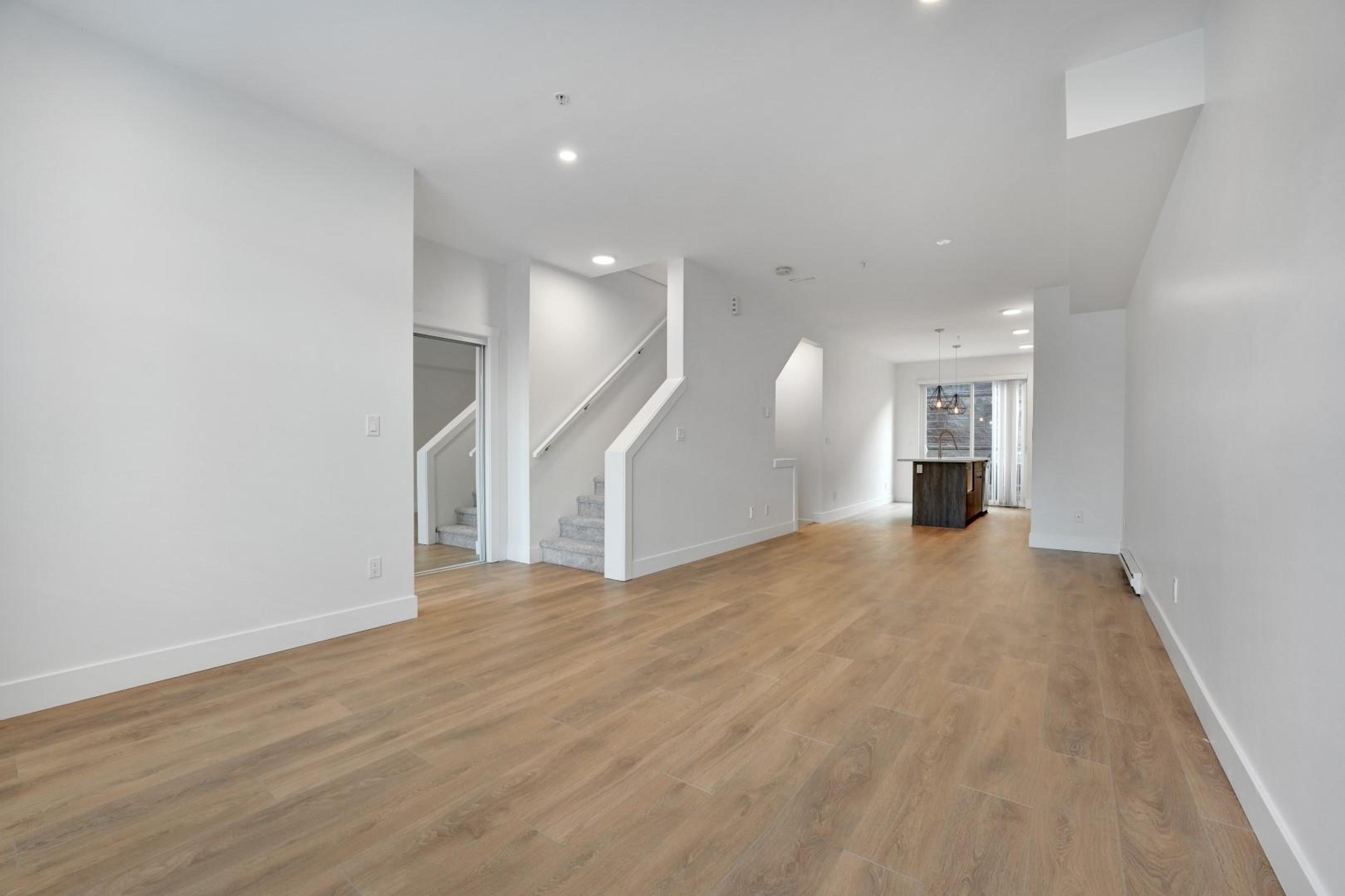 #22 24108 104 AVENUE - 7