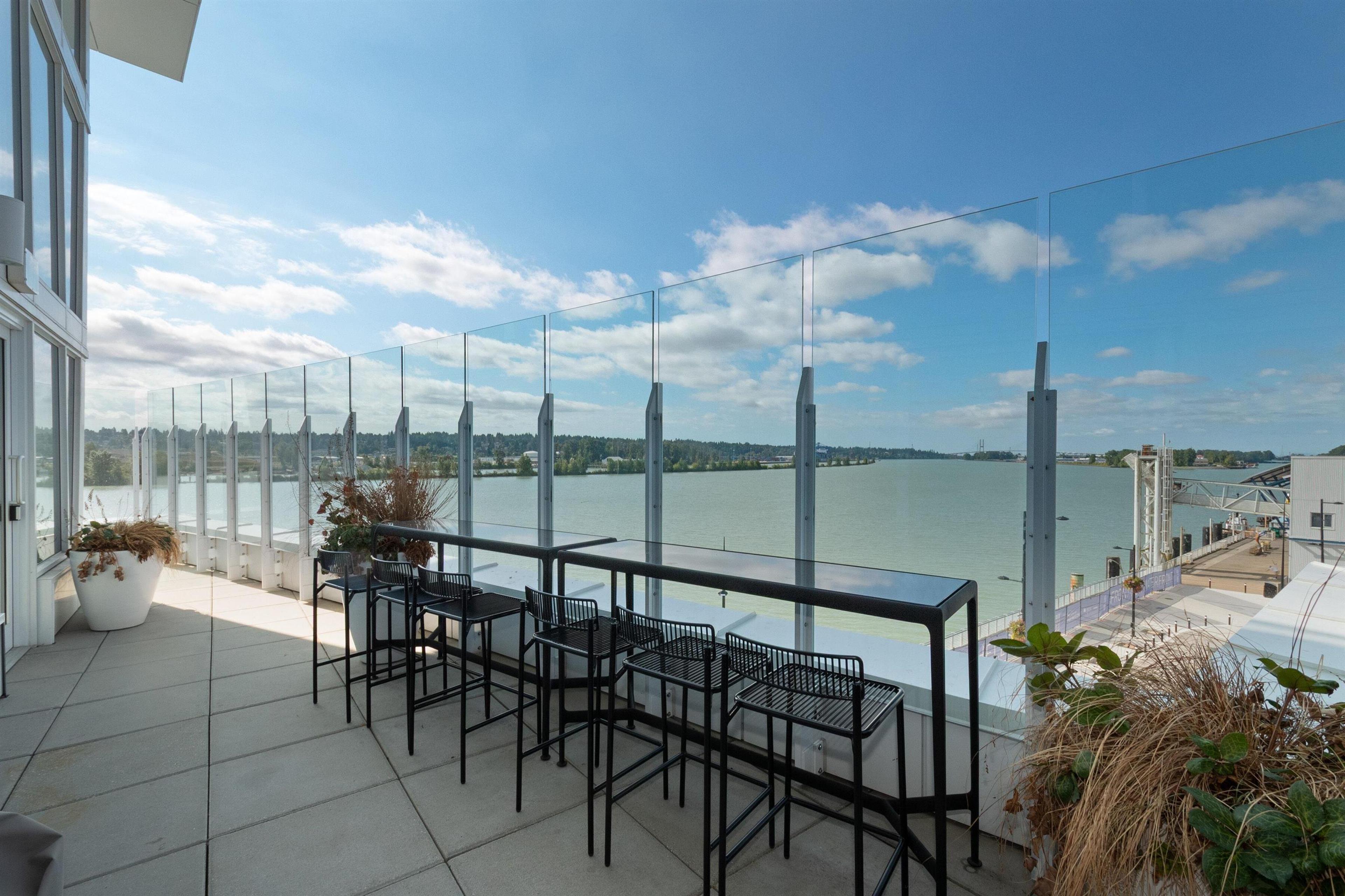 #4004 680 QUAYSIDE DRIVE - 27