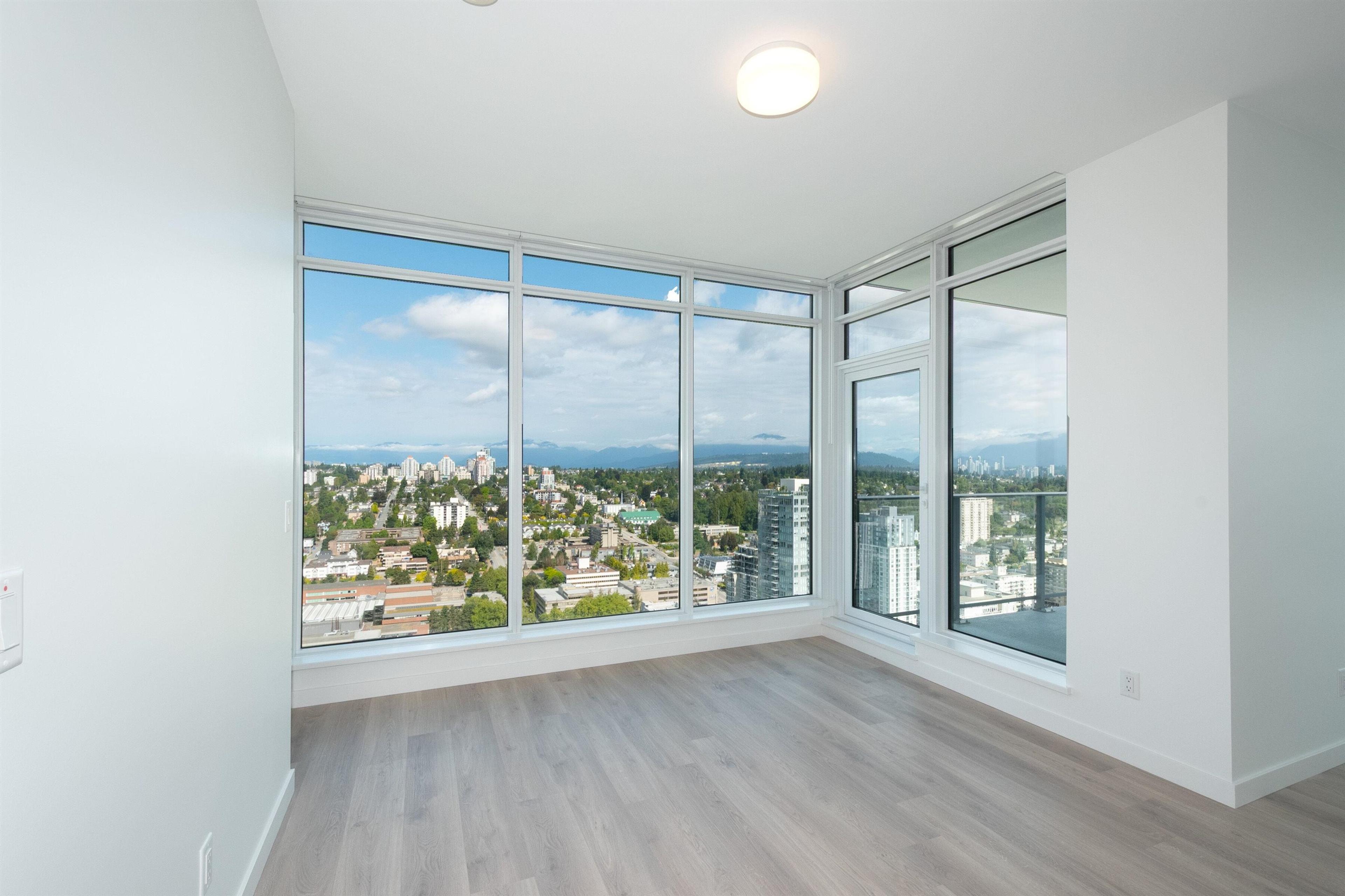 #4004 680 QUAYSIDE DRIVE - 5