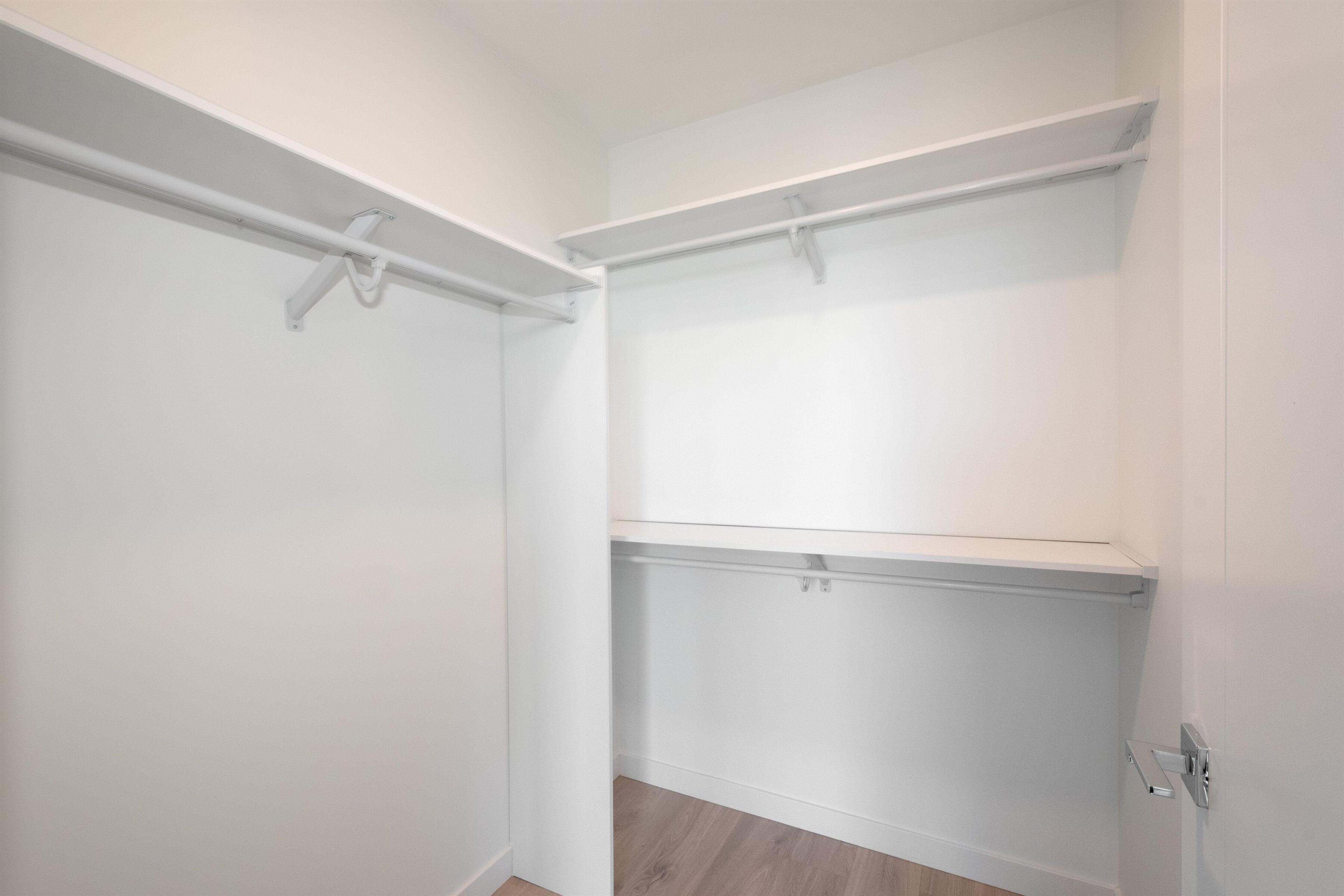 #4004 680 QUAYSIDE DRIVE - 20